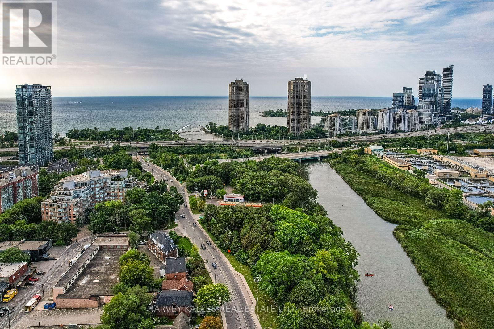 521 - 20 Southport Street, Toronto, Ontario M6S 4Y8 - Photo 32 - W13688144