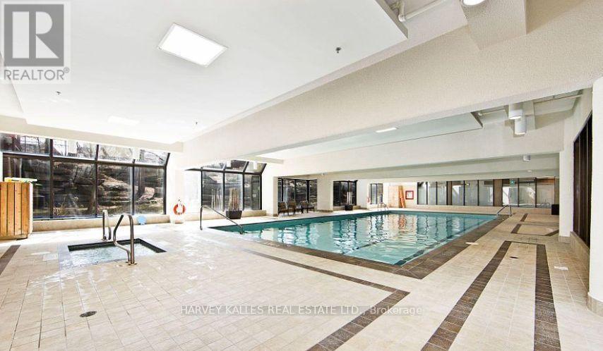 521 - 20 Southport Street, Toronto, Ontario M6S 4Y8 - Photo 37 - W13688144