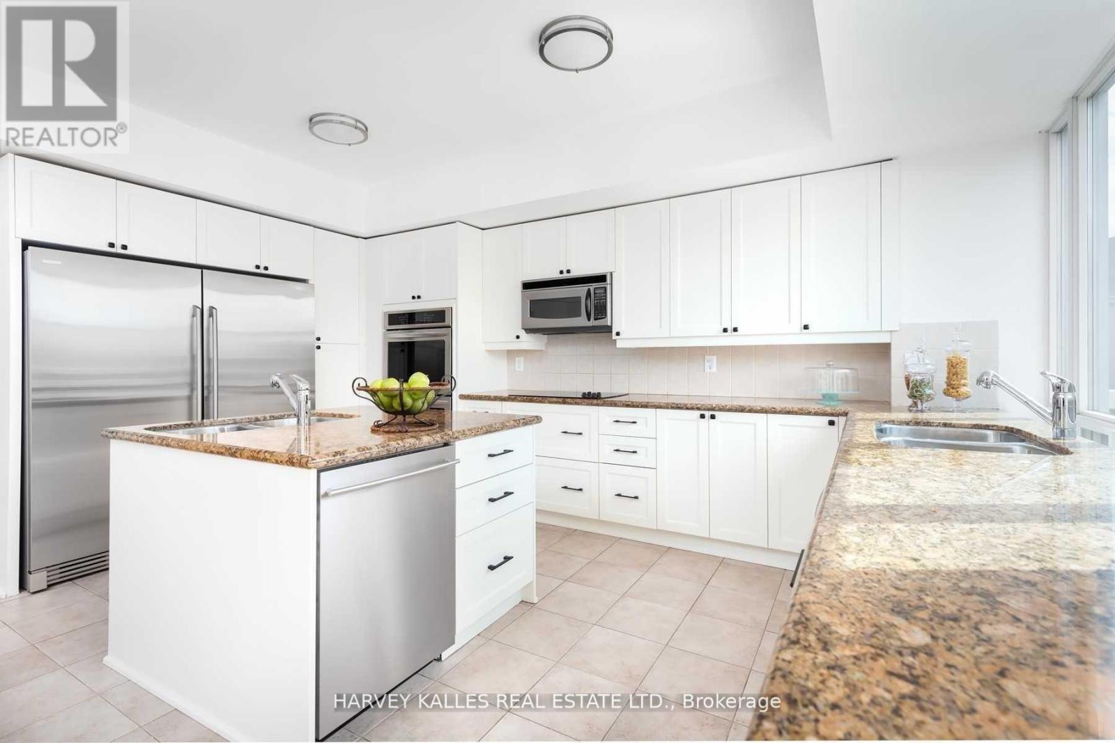 205 - 1 Cordoba Drive, Vaughan, Ontario  L4J 8S3 - Photo 6 - N13689098