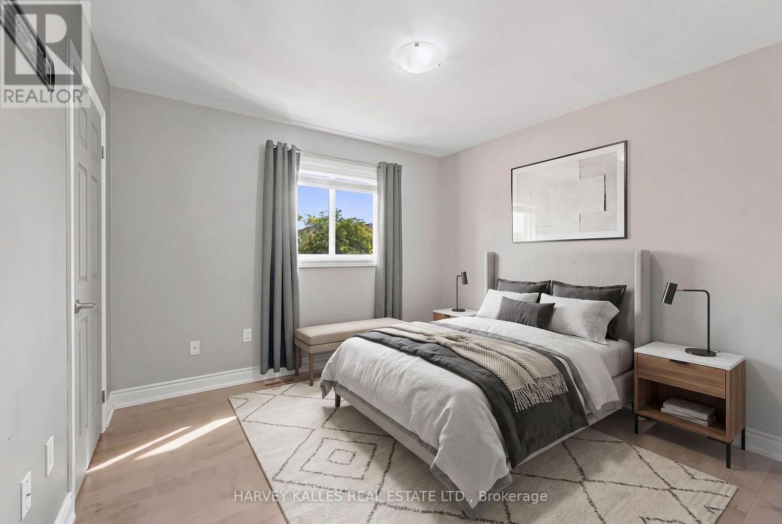 2033 Redstone Crescent, Oakville, Ontario  L6M 5B2 - Photo 24 - W13689230