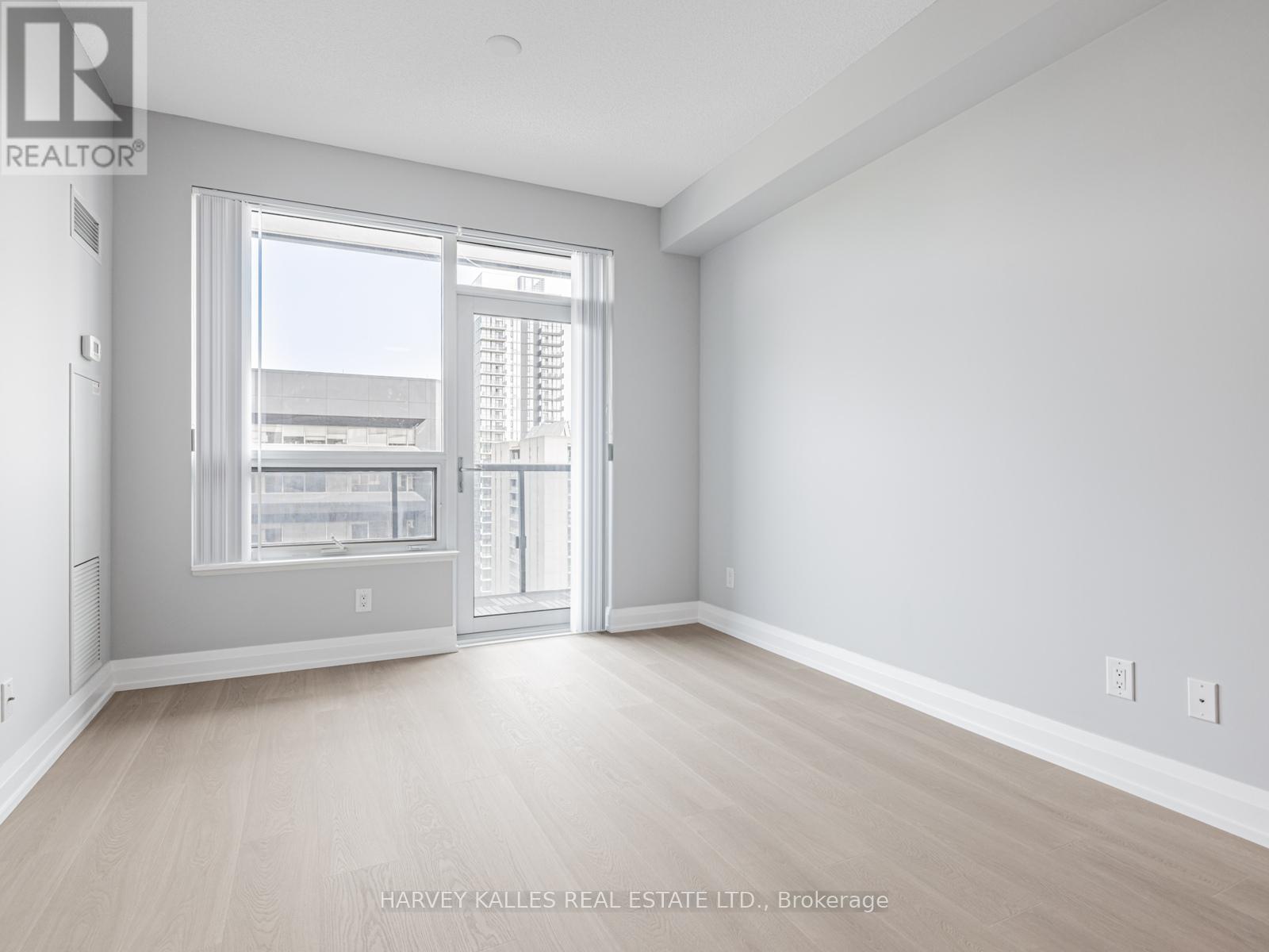 2121 - 5 Sheppard Avenue E, Toronto, Ontario M2N 2Z8 - Photo 13 - C13695252