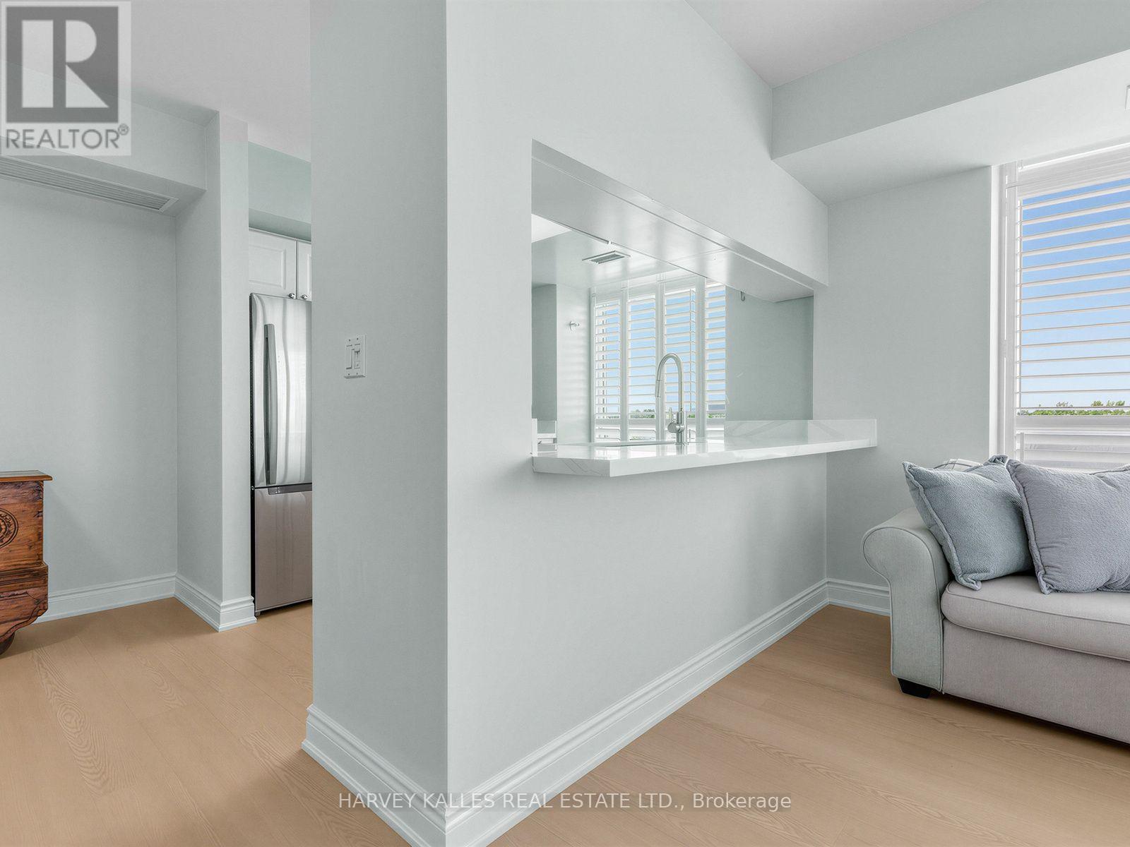 904 - 190 Manitoba Street, Toronto, Ontario  M8Y 3Y8 - Photo 7 - W13698026