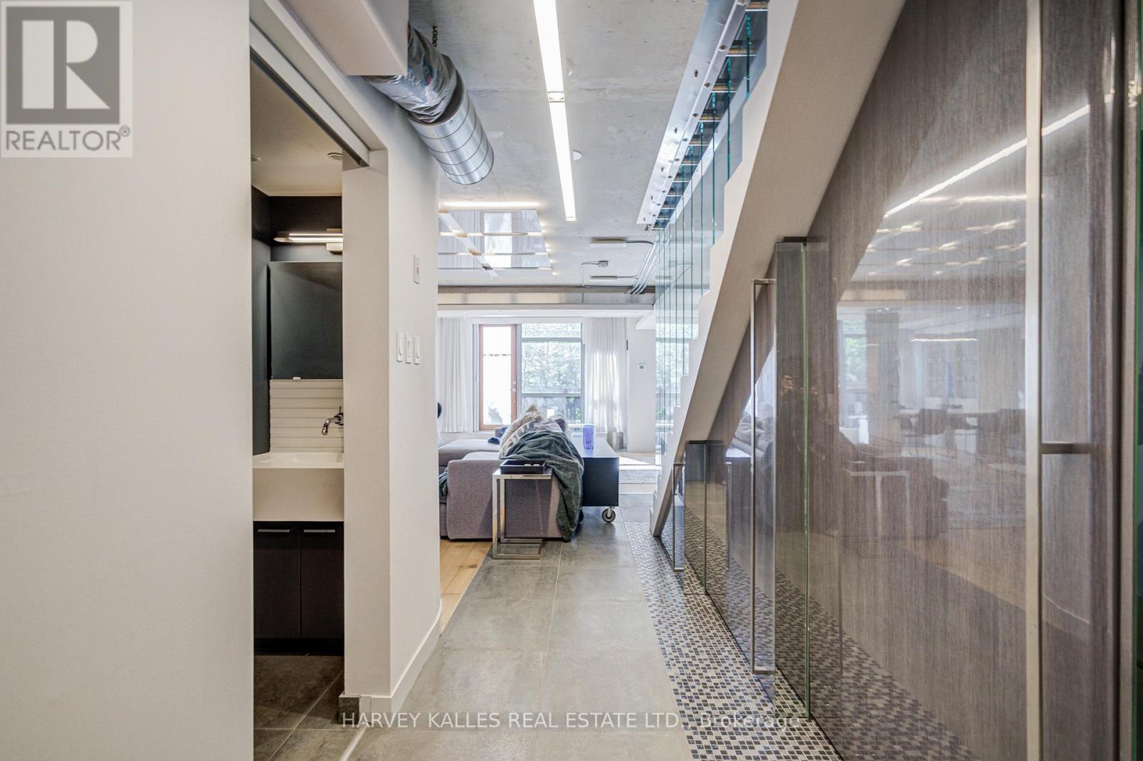 121 - 55 Stewart Street, Toronto, Ontario  M5V 2V1 - Photo 10 - C13704046