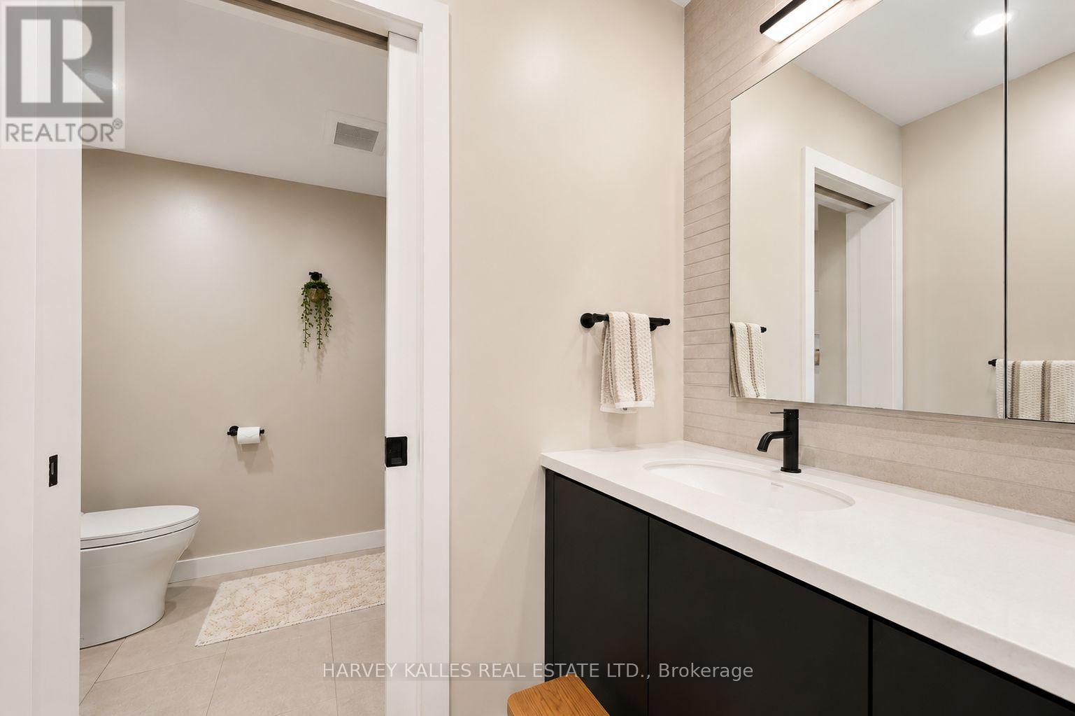 128 Lyndhurst Avenue, Toronto, Ontario  M5R 2Z9 - Photo 27 - C13705548