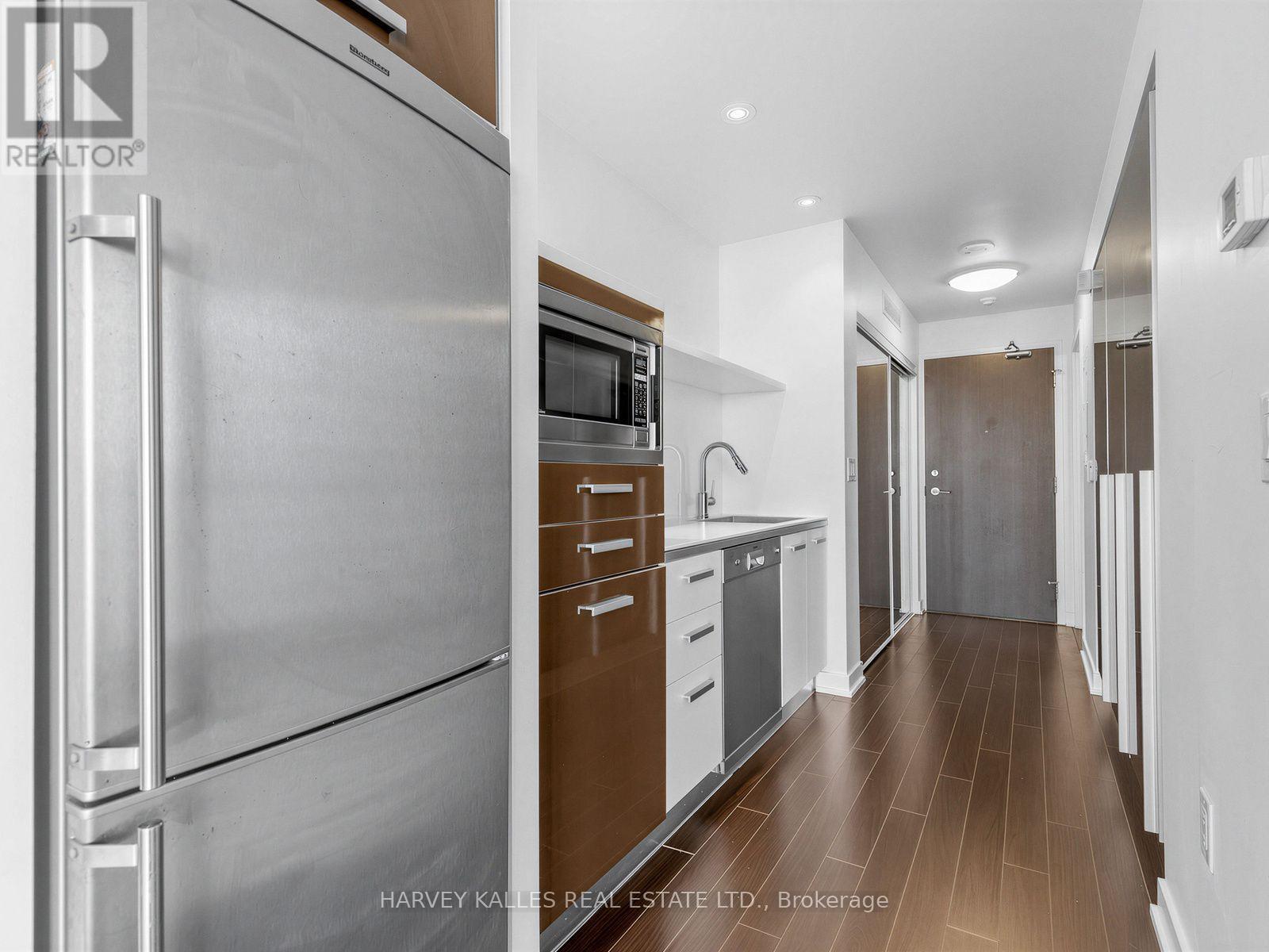3002 - 38 Dan Leckie Way, Toronto, Ontario  M5V 2V6 - Photo 2 - C13705980
