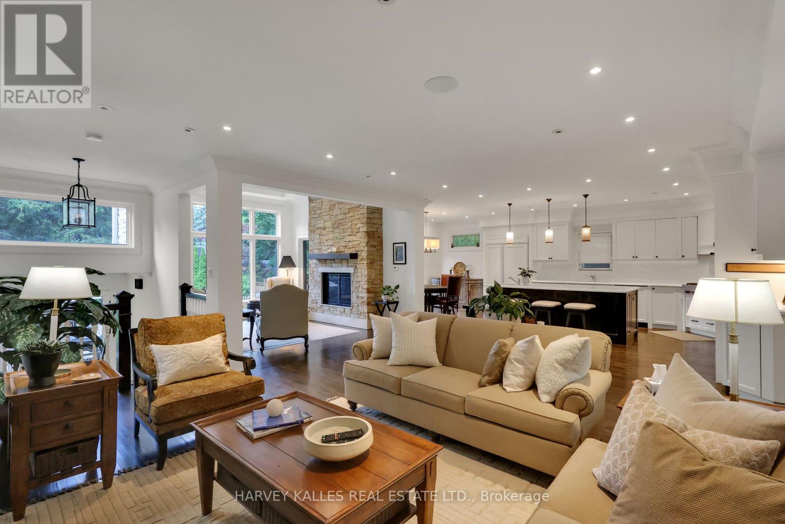 72 Teddington Park Avenue, Toronto, Ontario M4N 2C6 - Photo 11 - C13707086