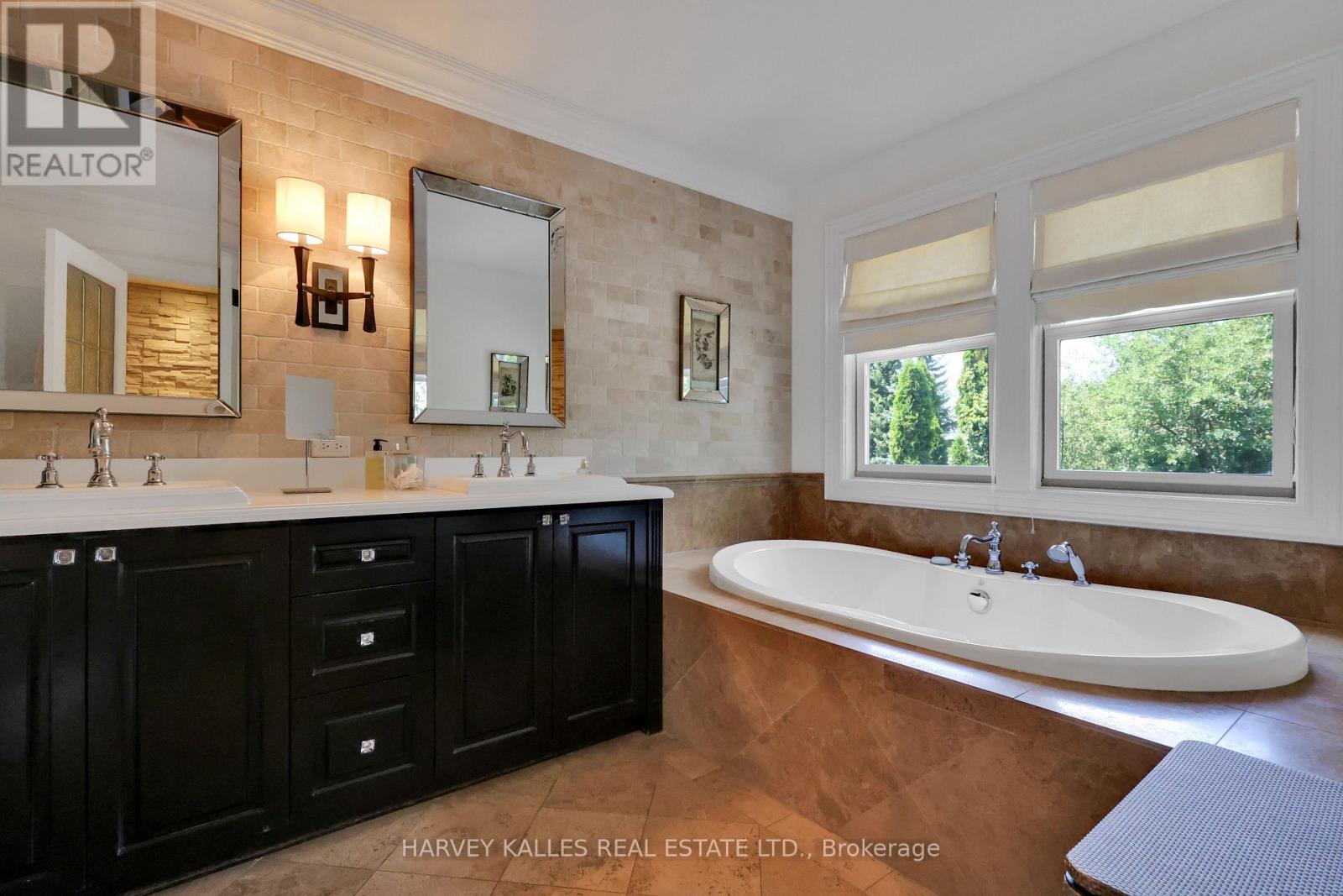 72 Teddington Park Avenue, Toronto, Ontario M4N 2C6 - Photo 28 - C13707086