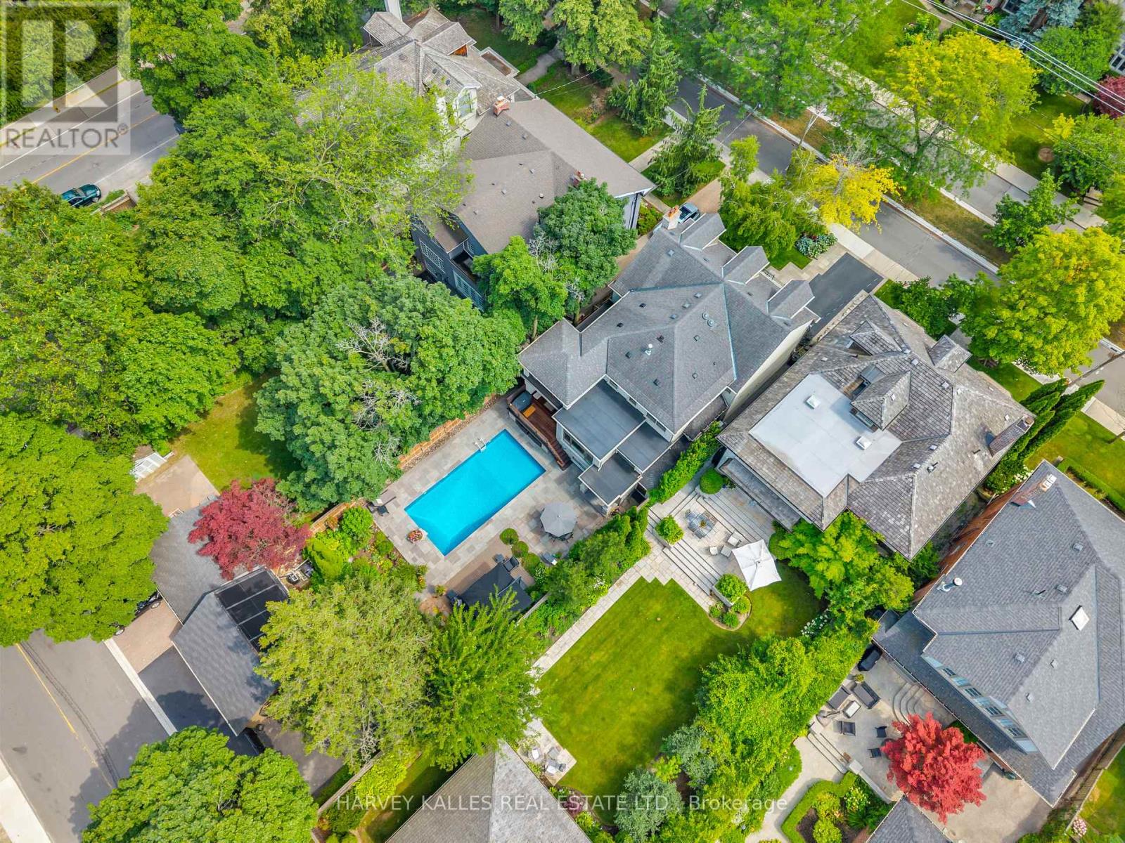 72 Teddington Park Avenue, Toronto, Ontario M4N 2C6 - Photo 3 - C13707086