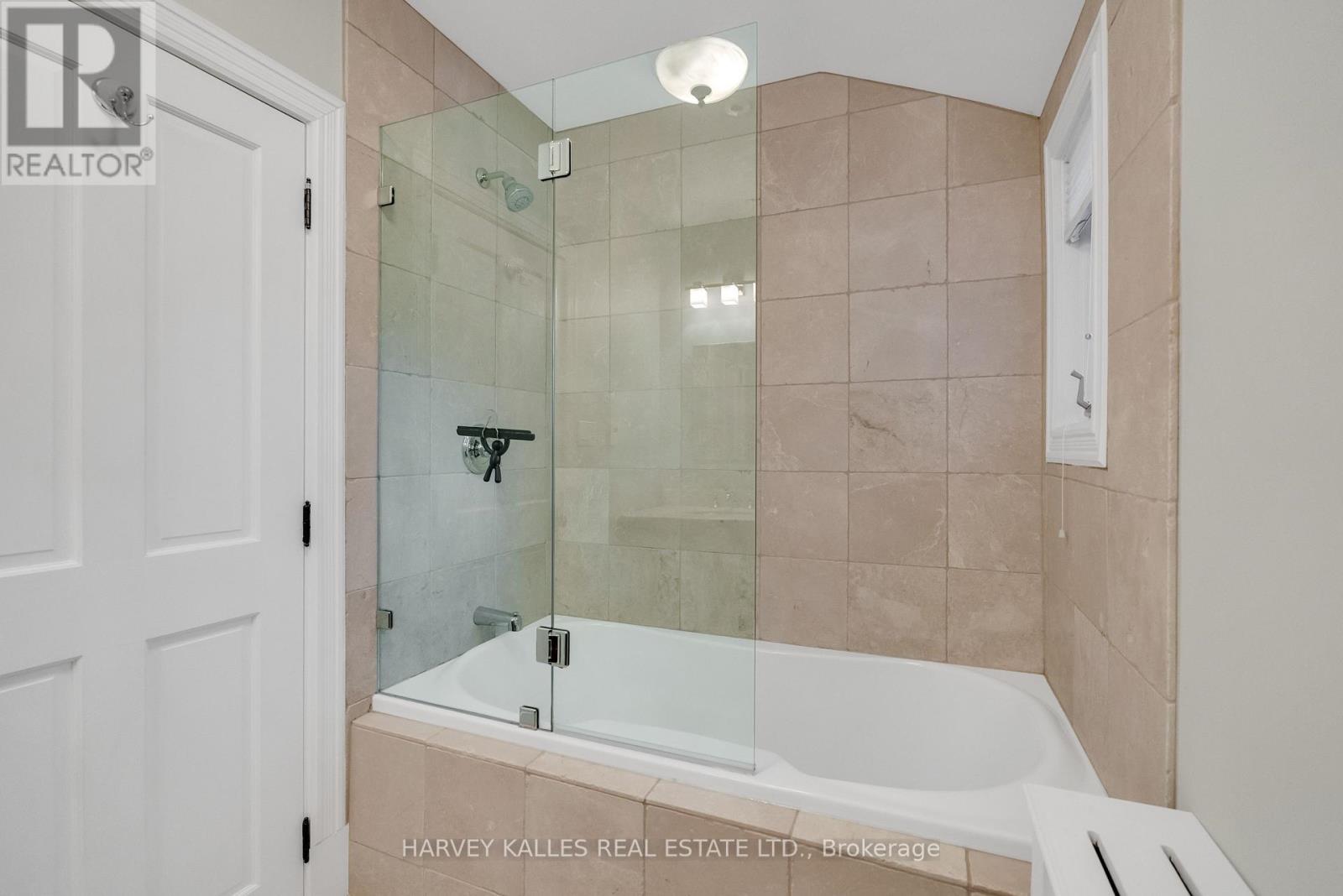 72 Teddington Park Avenue, Toronto, Ontario M4N 2C6 - Photo 32 - C13707086