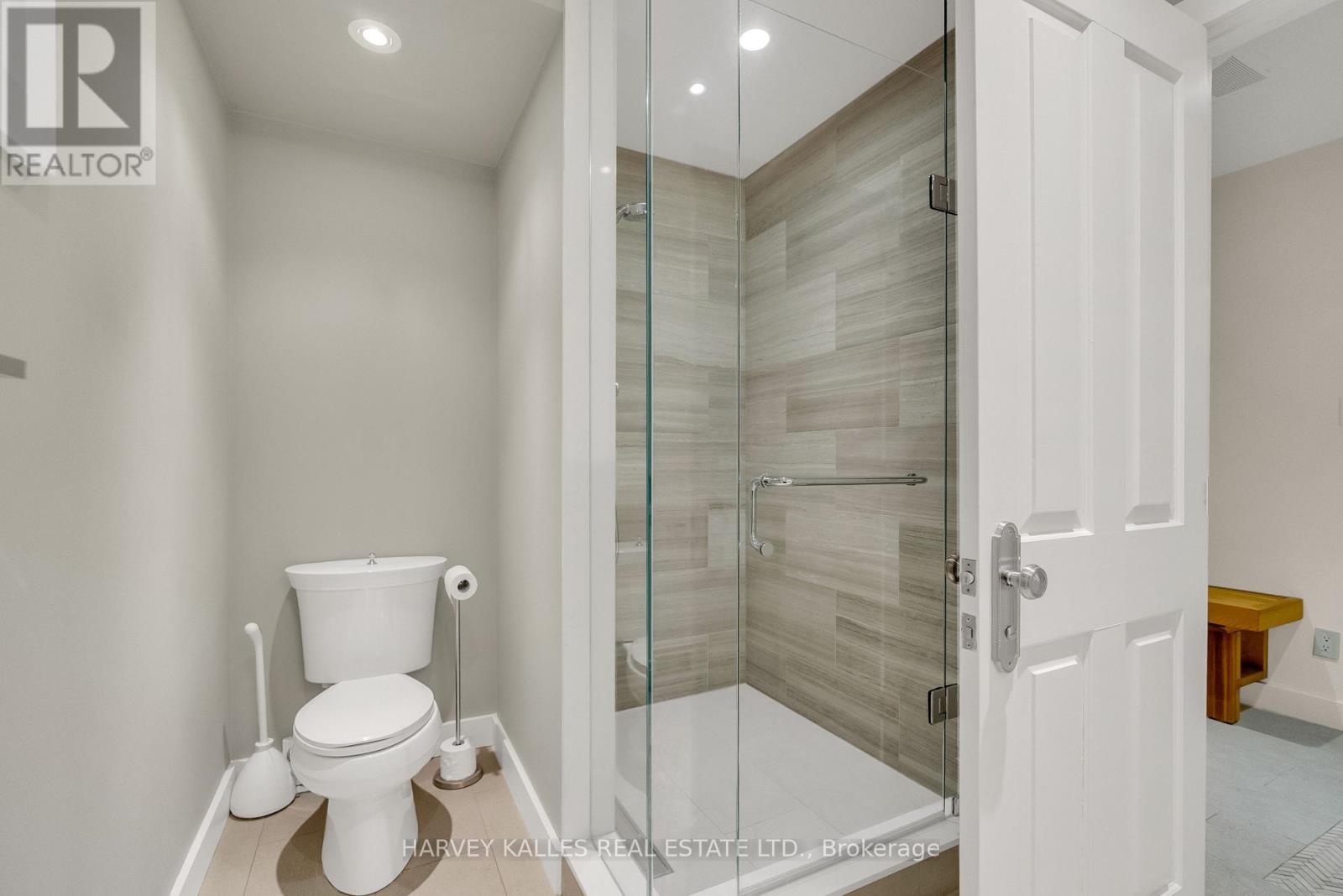 72 Teddington Park Avenue, Toronto, Ontario M4N 2C6 - Photo 40 - C13707086