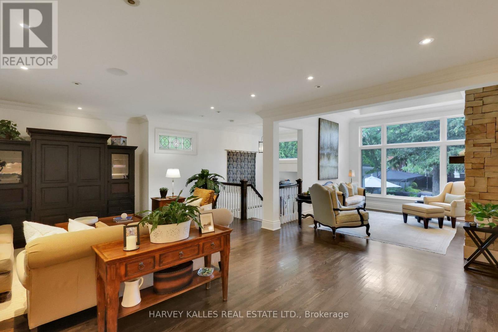 72 Teddington Park Avenue, Toronto, Ontario M4N 2C6 - Photo 8 - C13707086