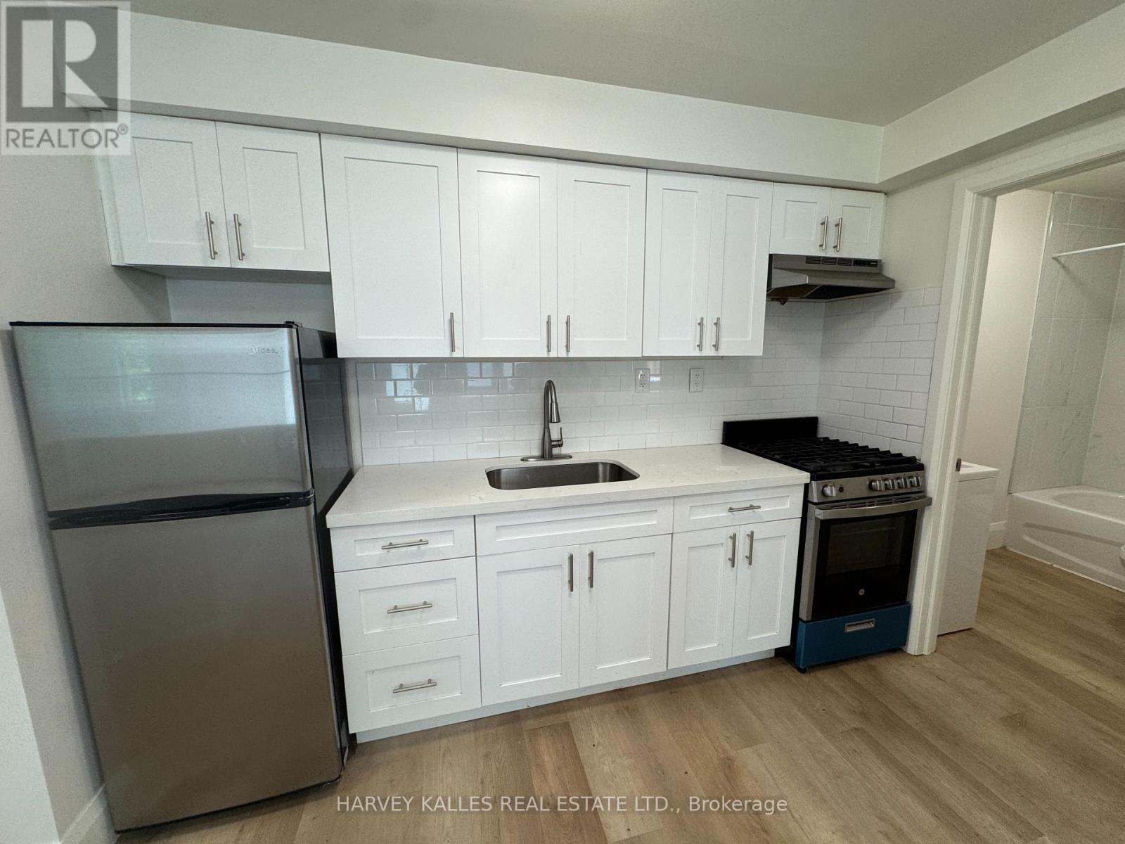 6 - 1252 Davenport Road, Toronto, Ontario  M6H 2G9 - Photo 4 - W13707642