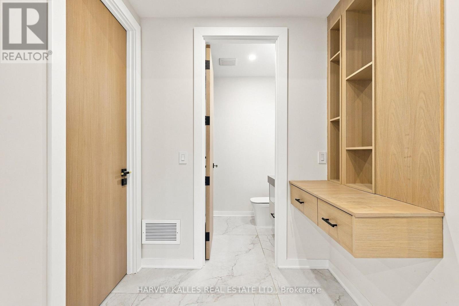 176 Briar Hill Avenue, Toronto, Ontario  M4R 1H9 - Photo 44 - C13710302