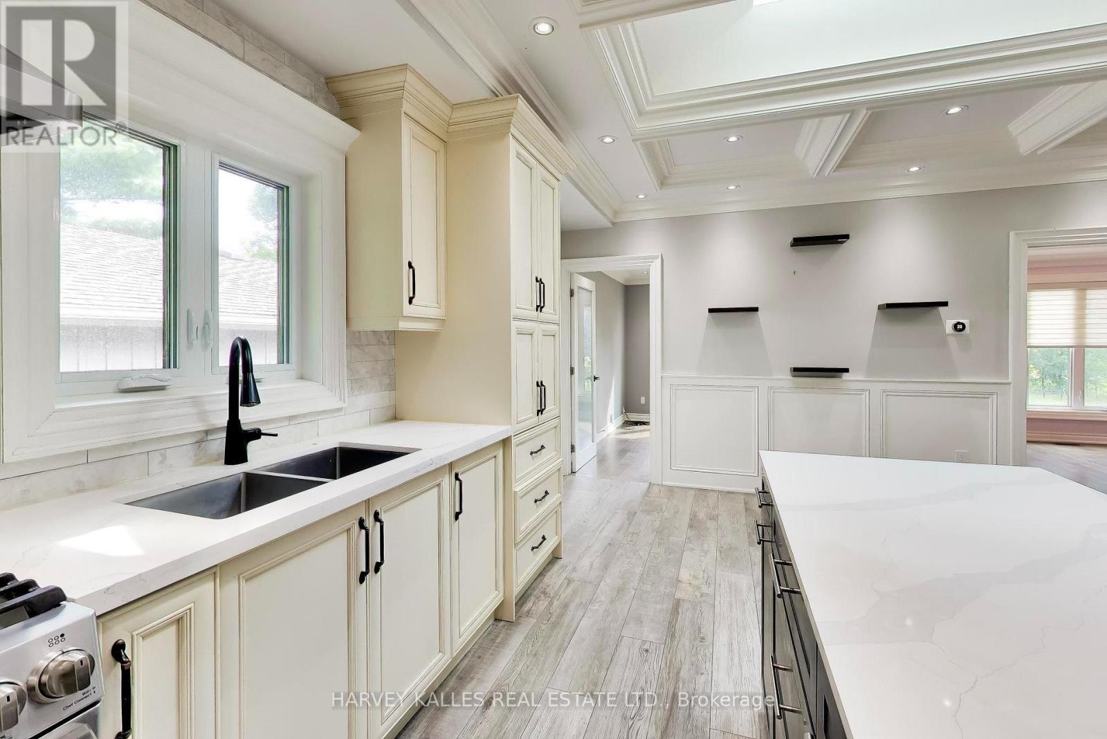 148 Sand Road, East Gwillimbury, Ontario  L9N 1H9 - Photo 13 - N13710572