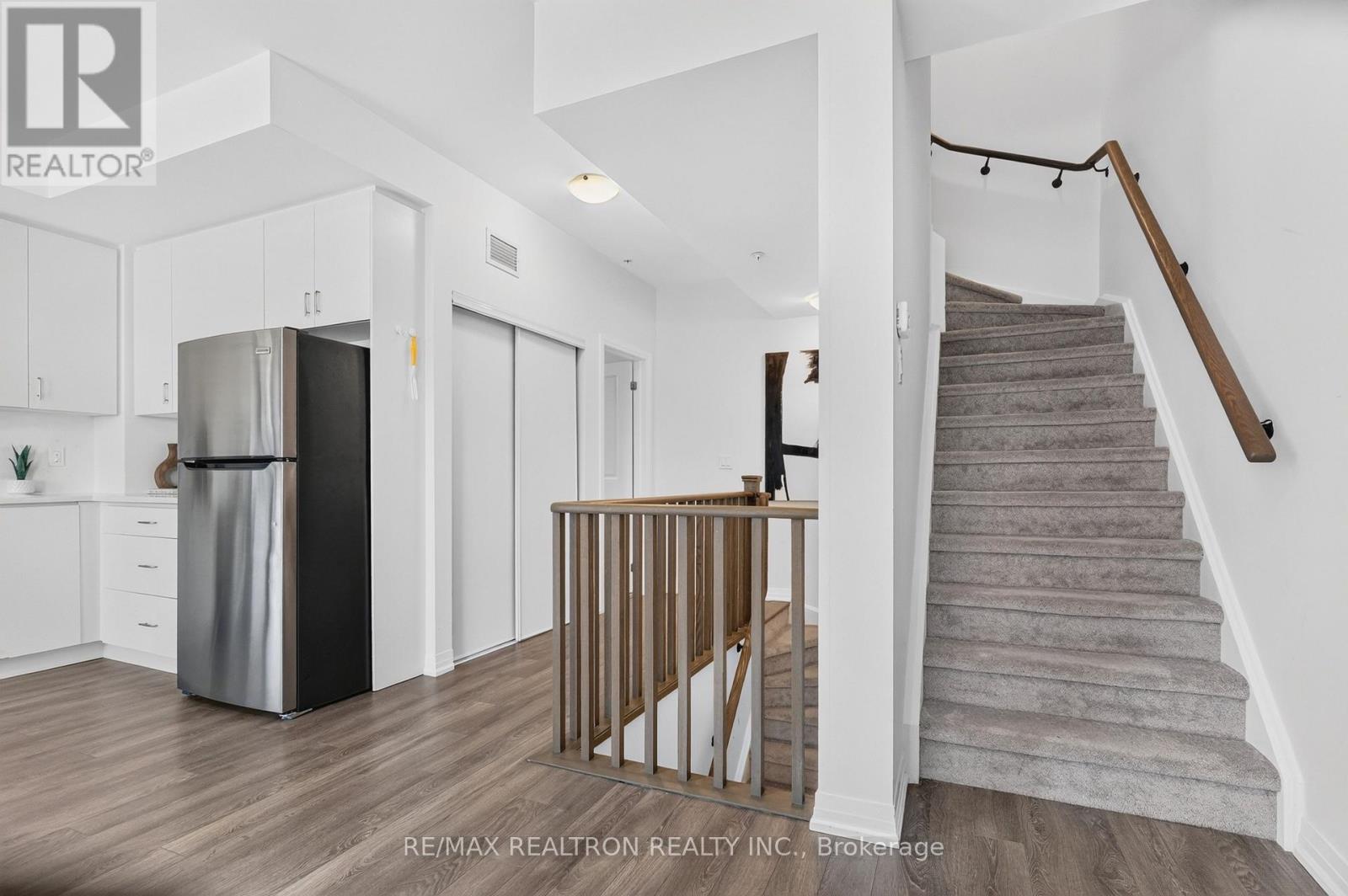 1010 - 2635 William Jackson Drive, Pickering, Ontario  L1X 0L2 - Photo 21 - E13711794