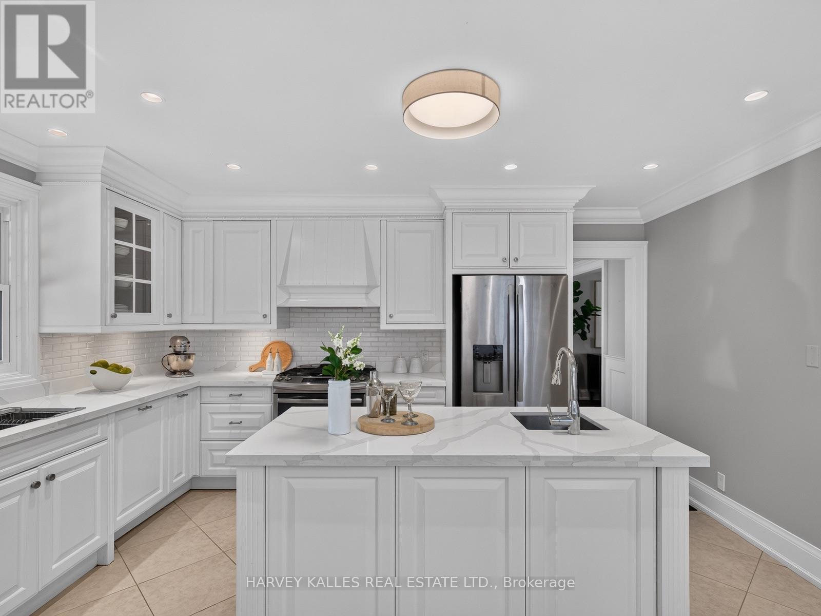 107 Stratford Crescent, Toronto, Ontario M4N 1C7 - Photo 16 - C13712710