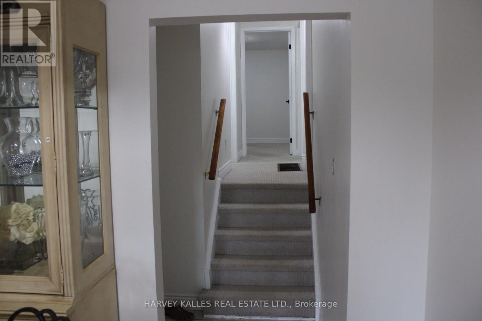 102 Goldcrest Road, Brampton, Ontario L6S 1H2 - Photo 16 - W13713032