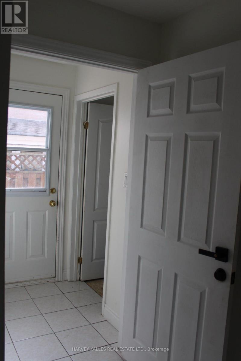 102 Goldcrest Road, Brampton, Ontario L6S 1H2 - Photo 22 - W13713032