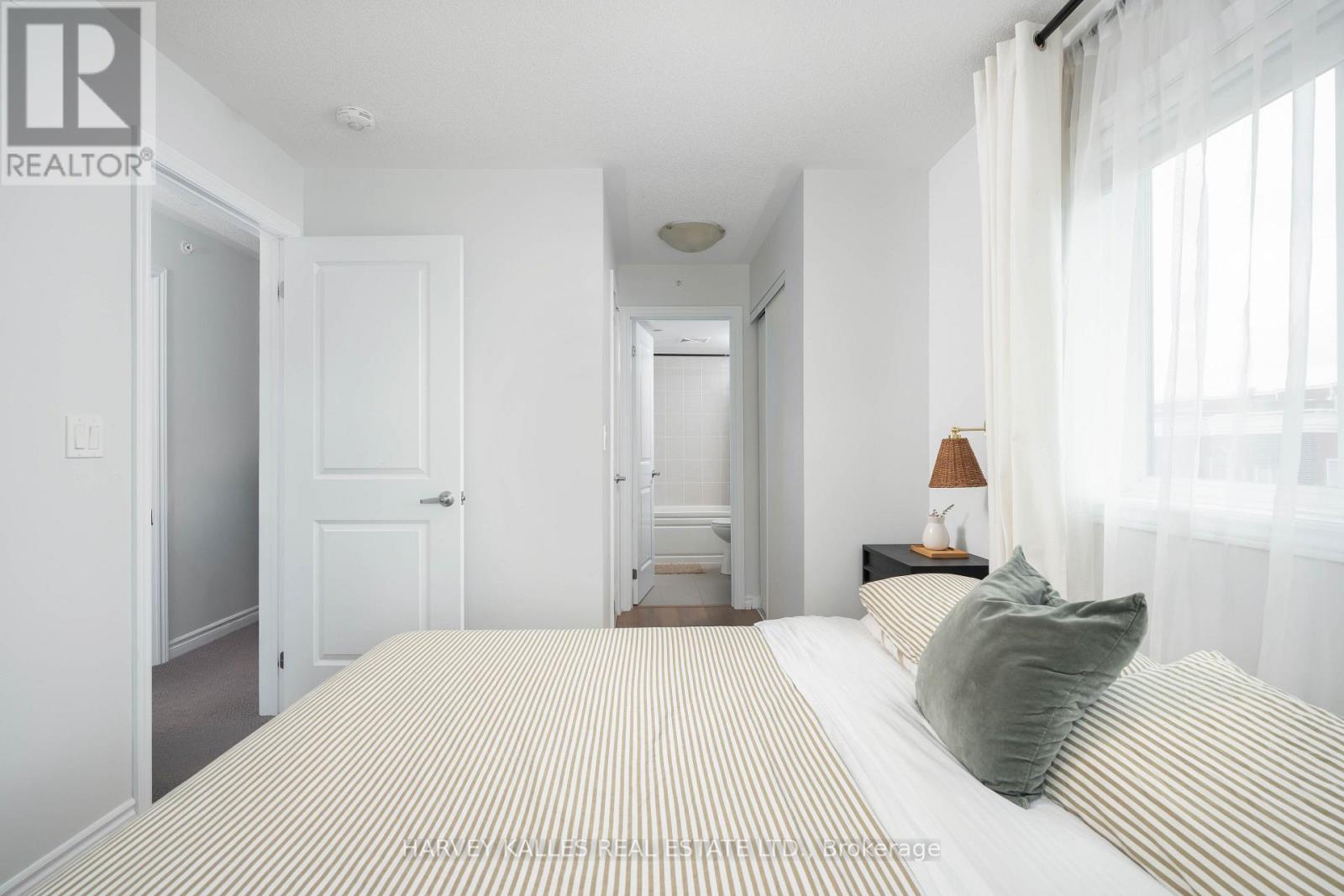 35 - 85 Eastwood Park Gardens, Toronto, Ontario M8W 0B9 - Photo 29 - W13714834