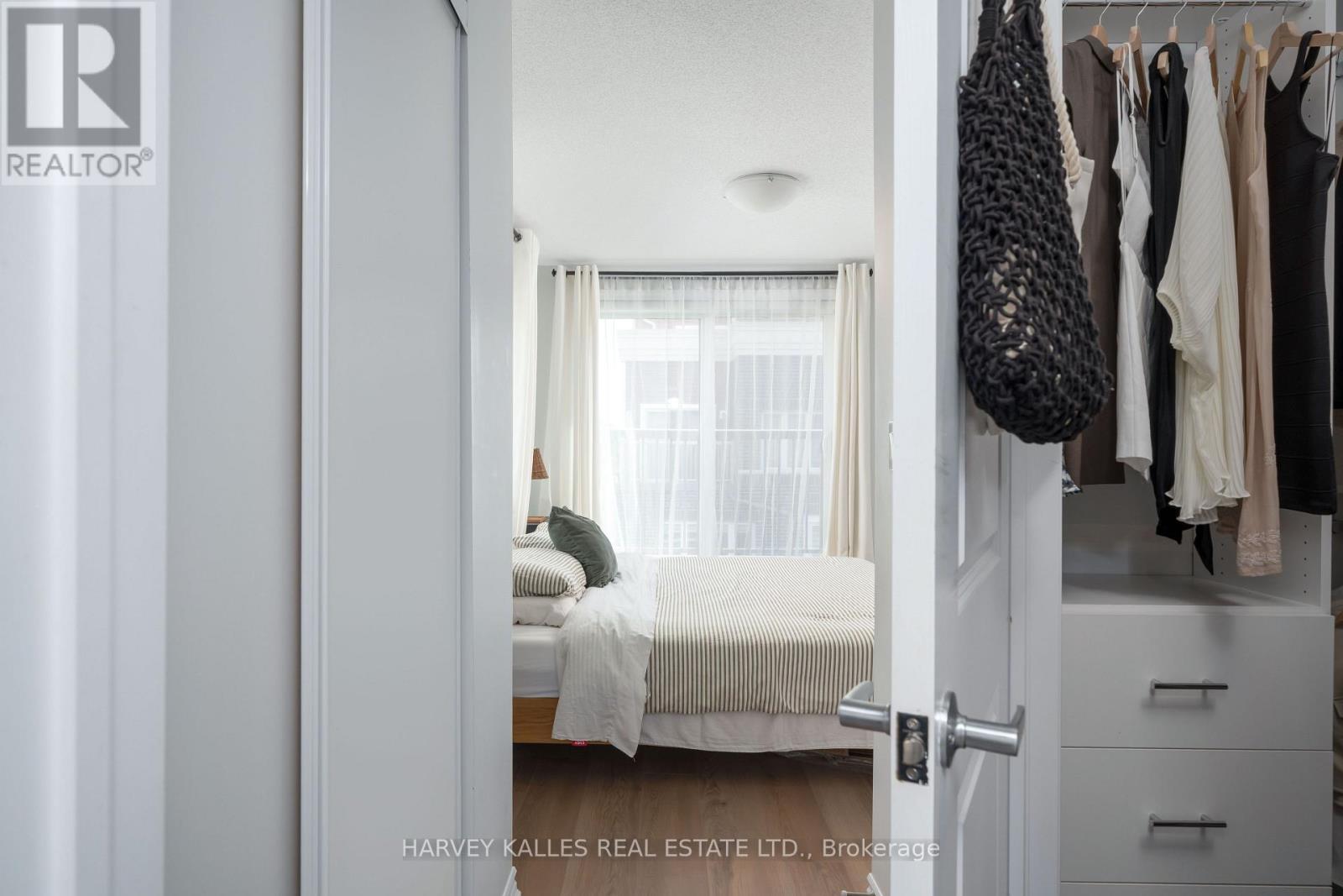 35 - 85 Eastwood Park Gardens, Toronto, Ontario M8W 0B9 - Photo 34 - W13714834