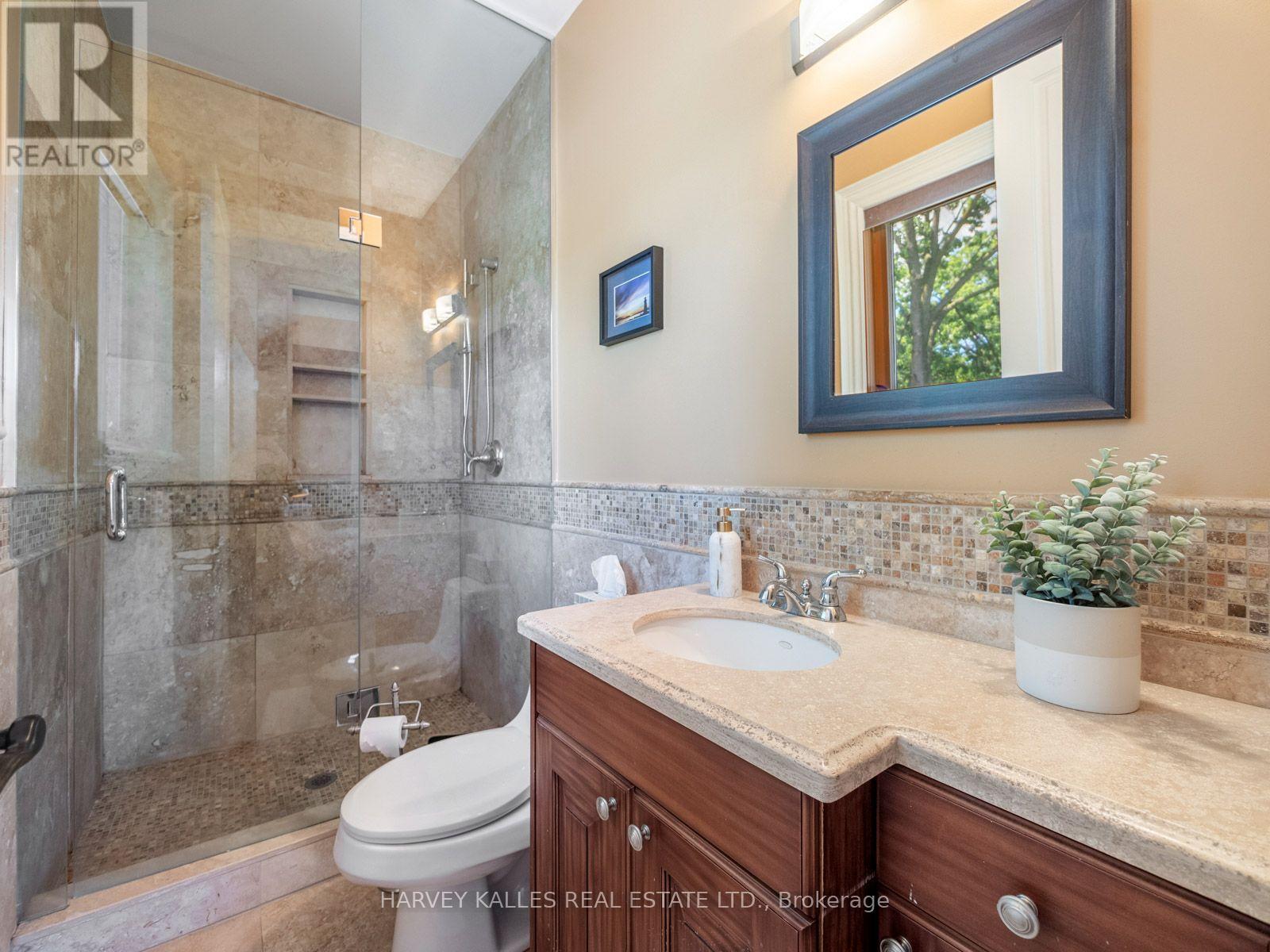 73 Carmichael Avenue, Toronto, Ontario  M5M 2W8 - Photo 21 - C13717986