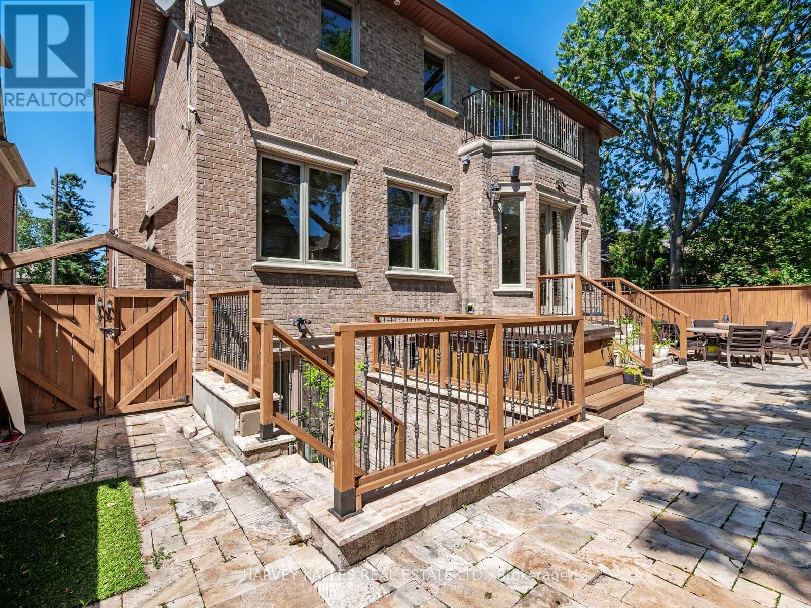 73 Carmichael Avenue, Toronto, Ontario  M5M 2W8 - Photo 38 - C13717986