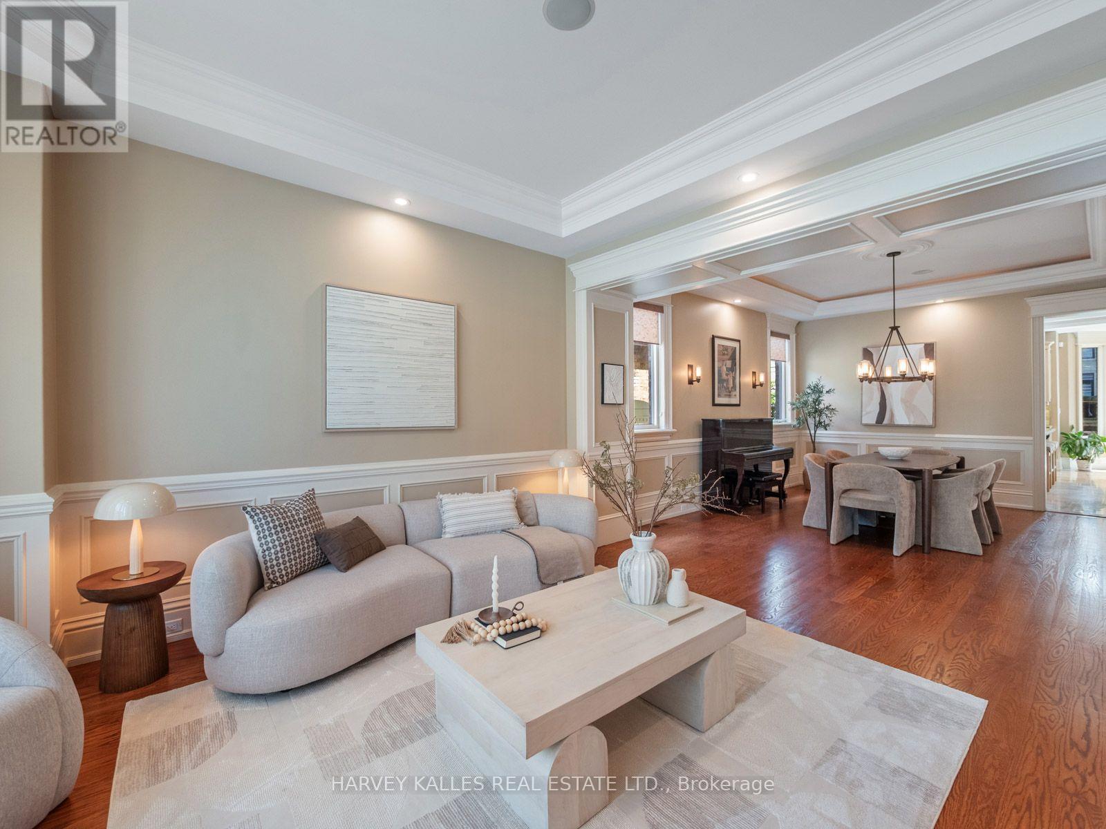 73 Carmichael Avenue, Toronto, Ontario  M5M 2W8 - Photo 5 - C13717986