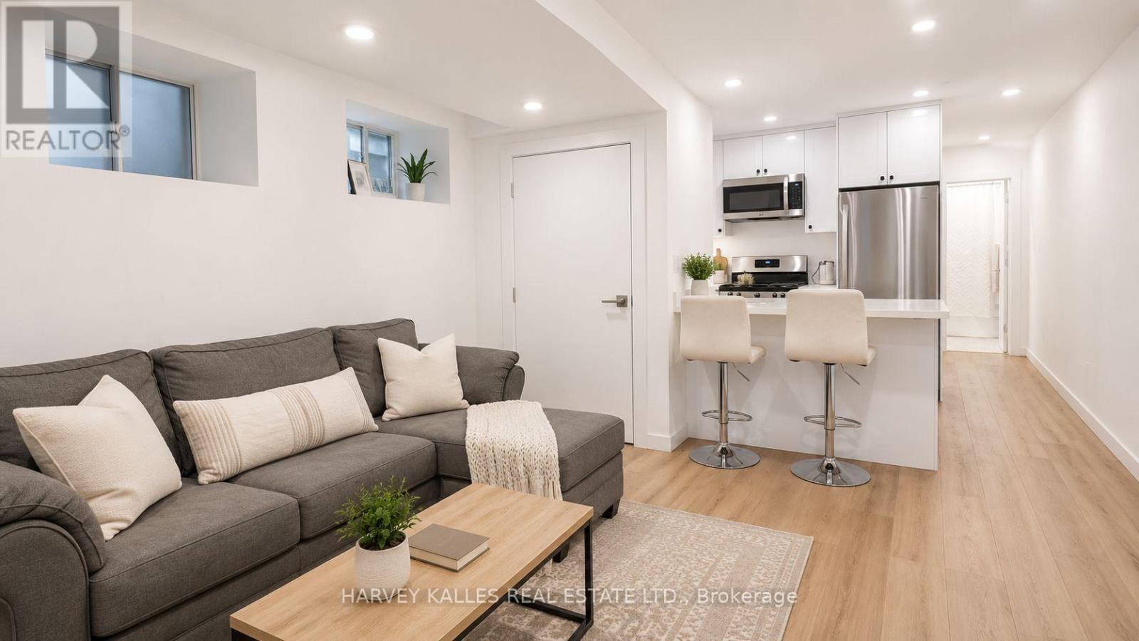 Lower - 557 Crawford Street, Toronto, Ontario M6G 3J9 - Photo 6 - C13718488