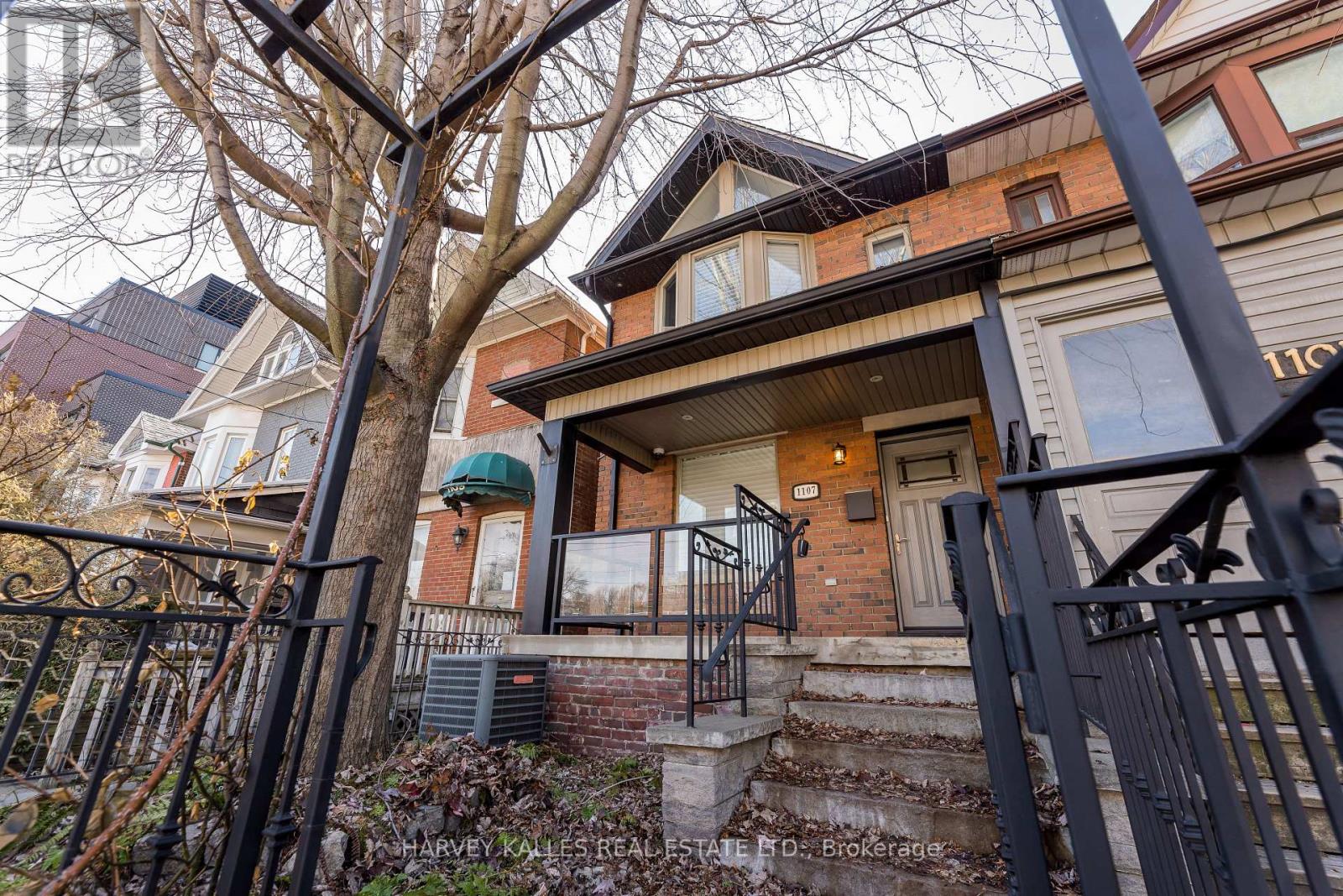 1107 GERRARD STREET E, Toronto, Ontario
