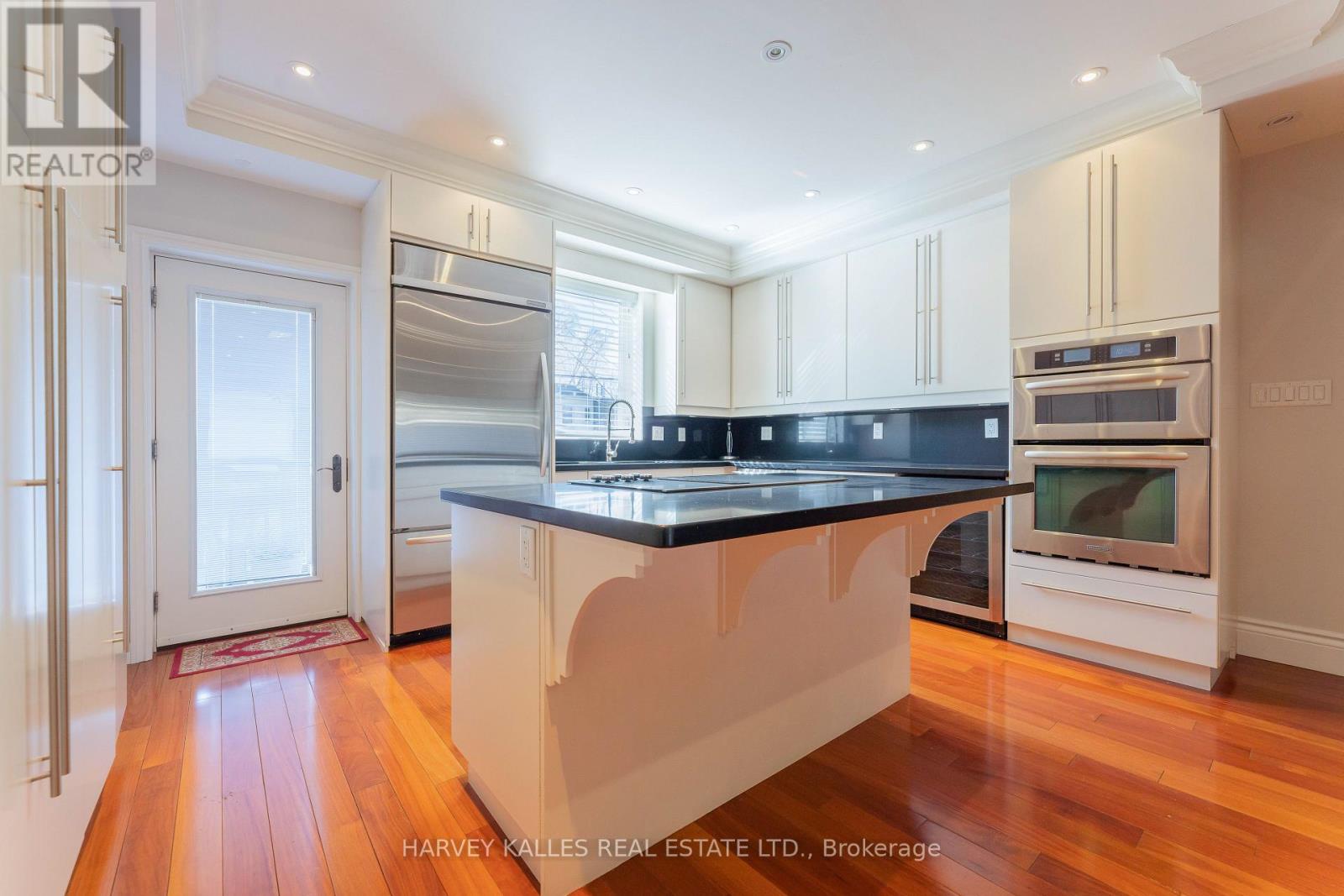 1107 Gerrard Street E, Toronto, Ontario M4M 1Z9 - Photo 12 - E13721094