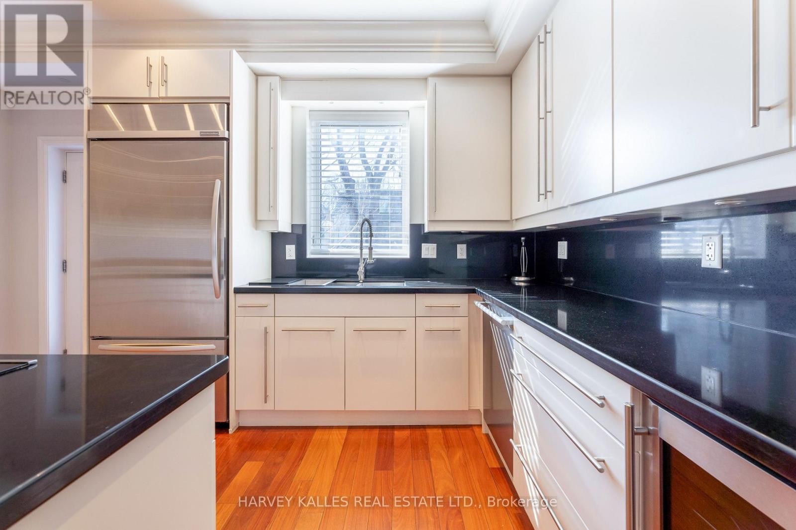 1107 Gerrard Street E, Toronto, Ontario M4M 1Z9 - Photo 14 - E13721094
