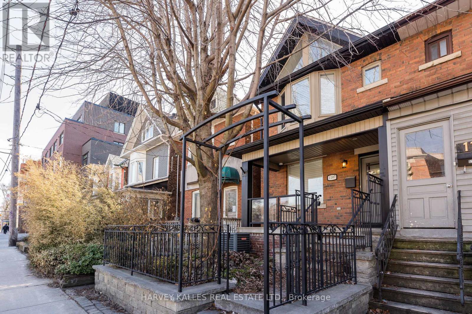 1107 Gerrard Street E, Toronto, Ontario M4M 1Z9 - Photo 2 - E13721094