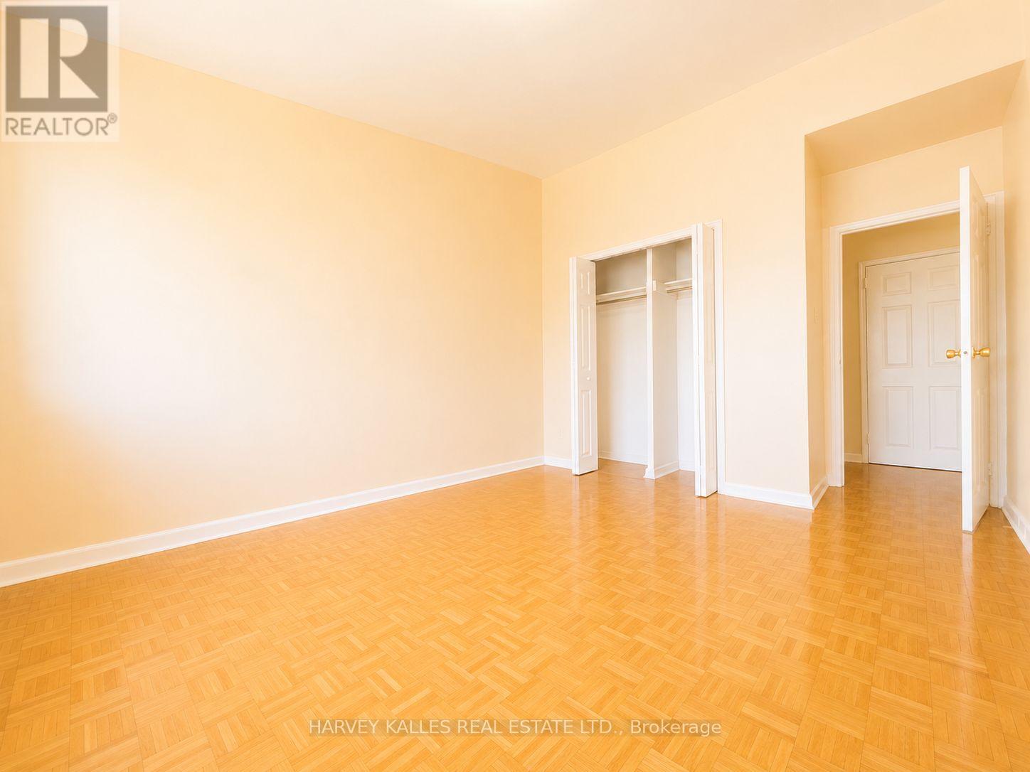 305 - 80 Blackfriar Avenue, Toronto, Ontario M9R 3S9 - Photo 11 - W13721896