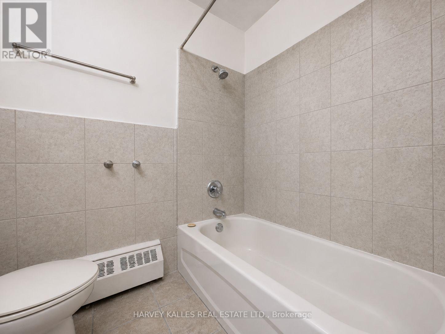 305 - 80 Blackfriar Avenue, Toronto, Ontario M9R 3S9 - Photo 21 - W13721896
