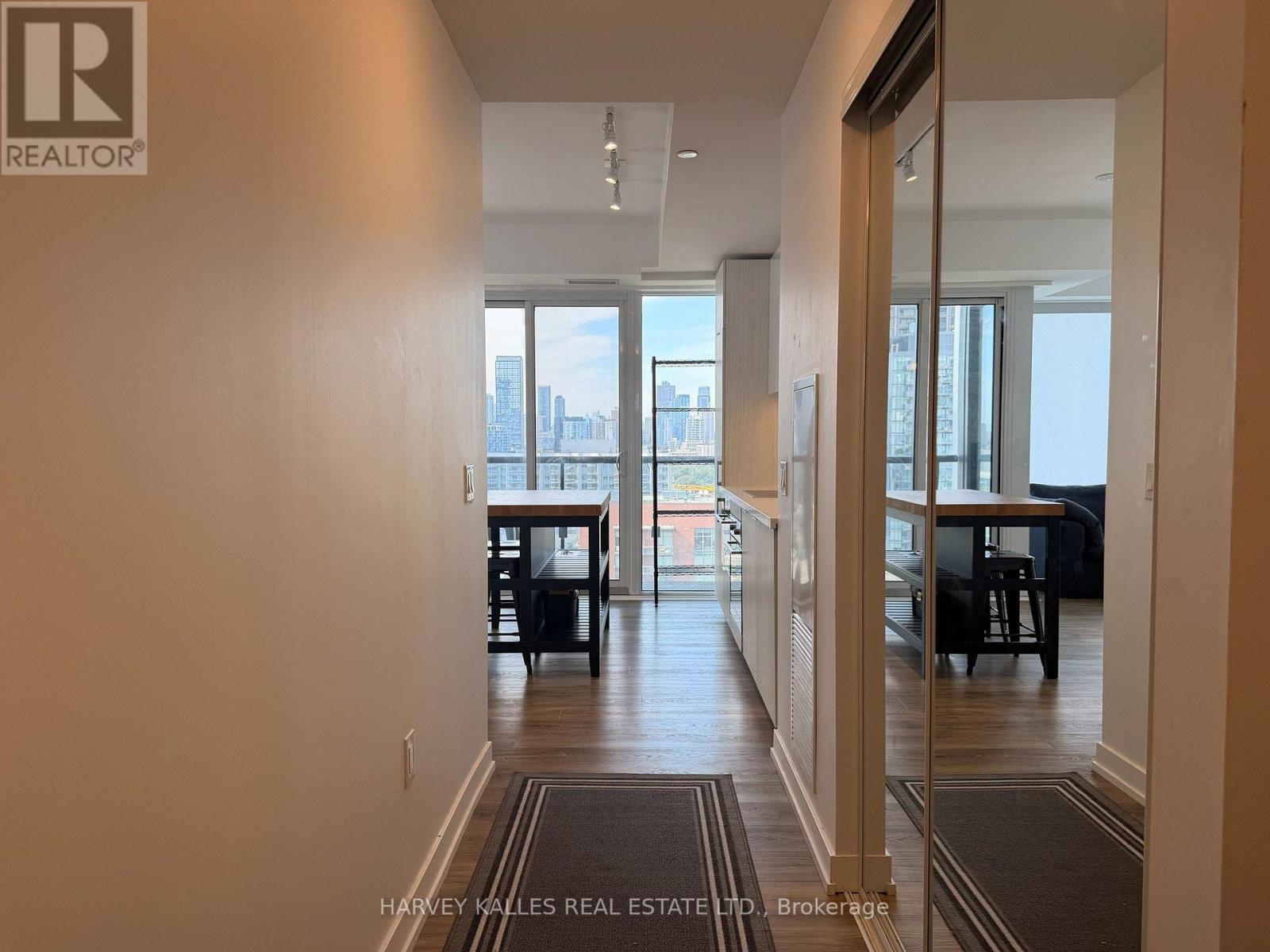 1704 - 158 Front Street E, Toronto, Ontario M5V 1E5 - Photo 11 - C13722678