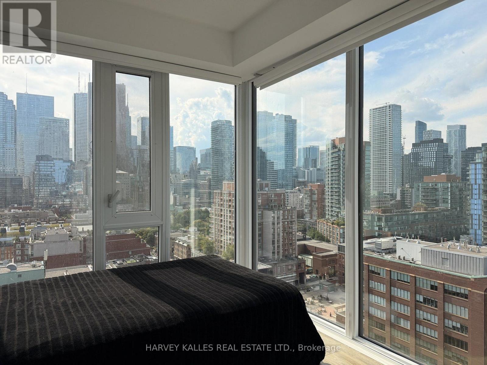 1704 - 158 Front Street E, Toronto, Ontario M5V 1E5 - Photo 7 - C13722678