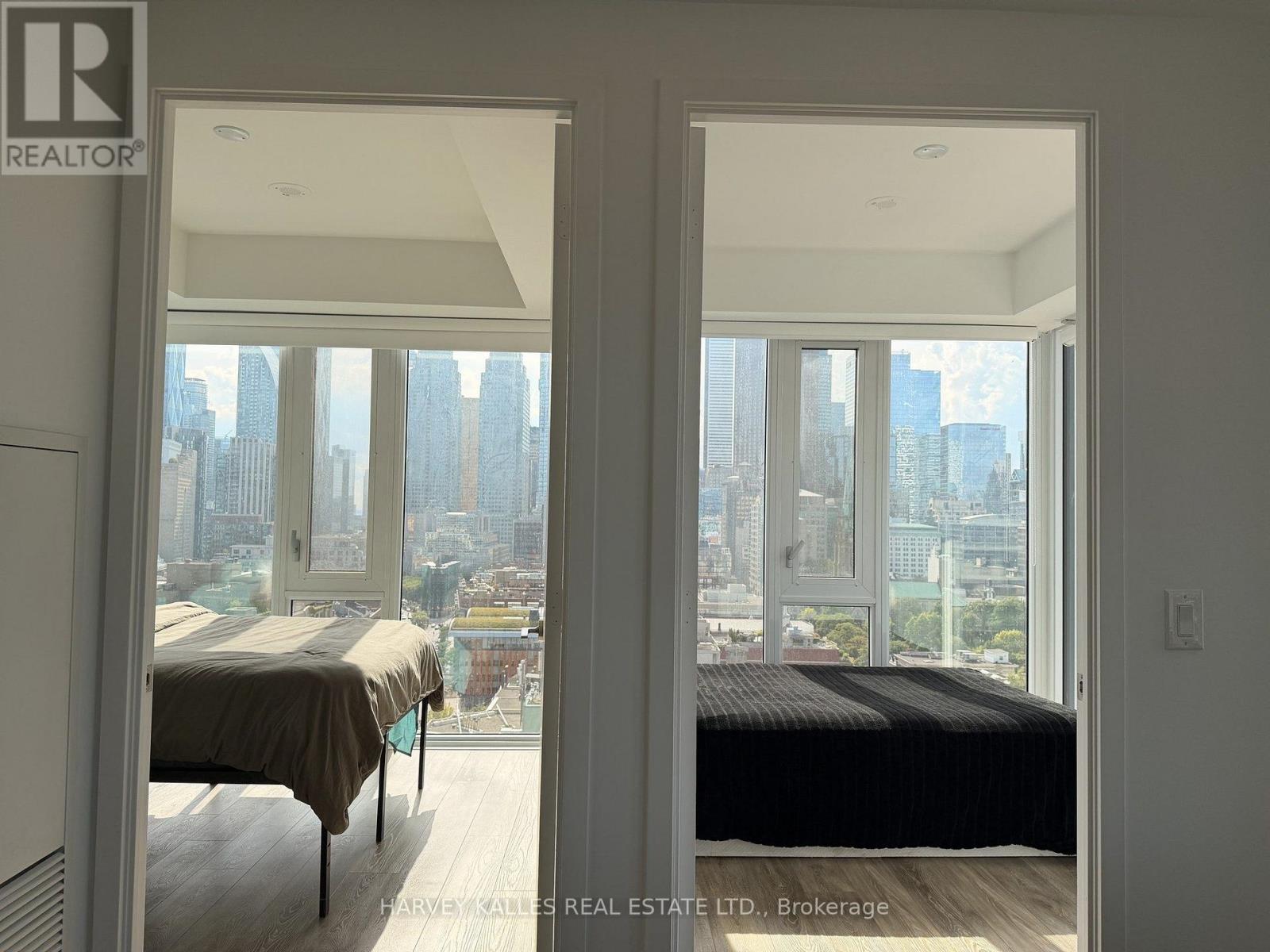 1704 - 158 Front Street E, Toronto, Ontario M5V 1E5 - Photo 8 - C13722678