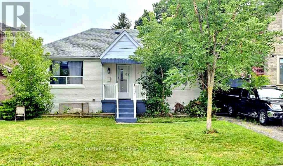 LOWER - 47 STAYNER AVENUE, Toronto, Ontario