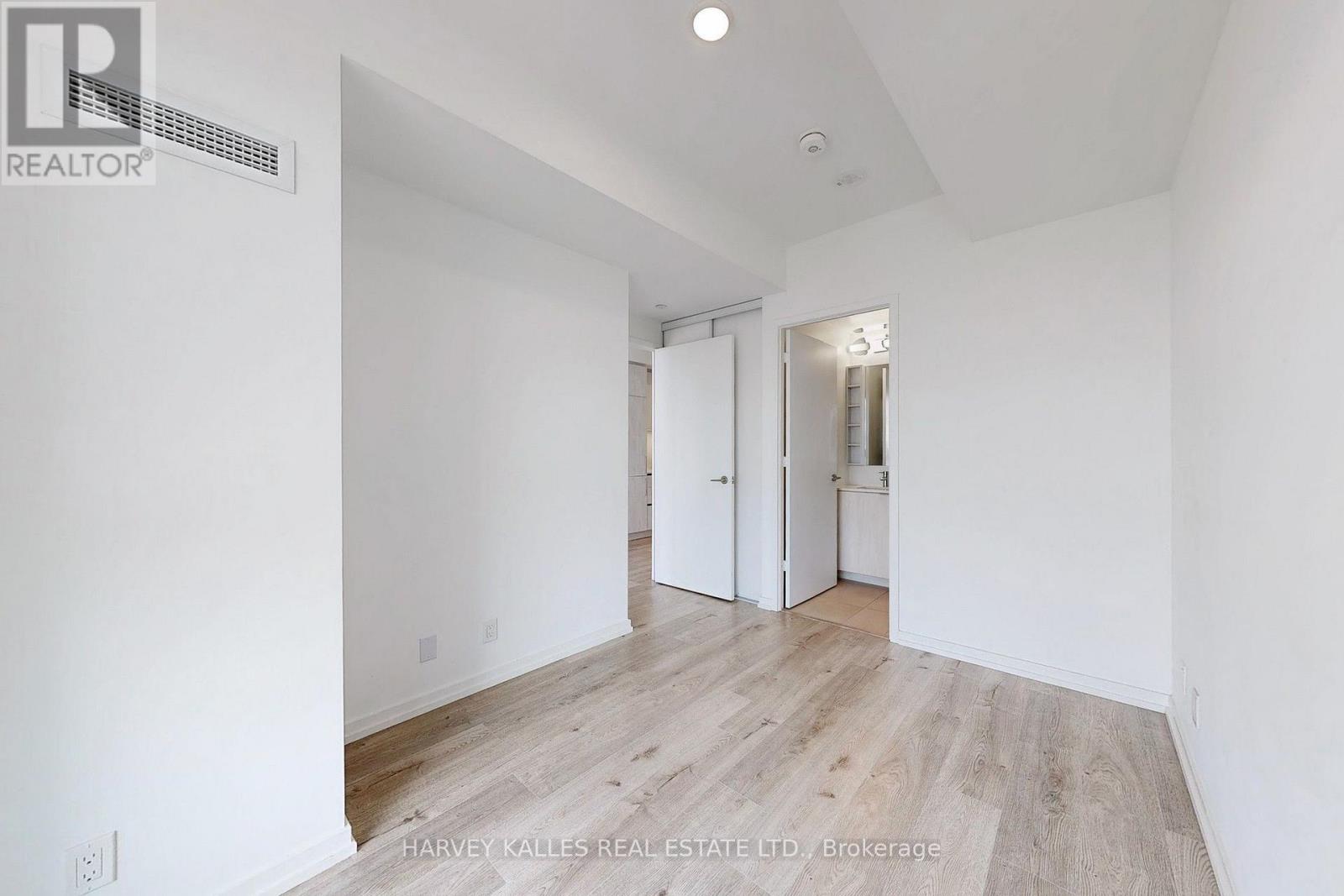 2807 - 7890 Jane Street, Vaughan, Ontario  L4K 0L1 - Photo 17 - N13725988