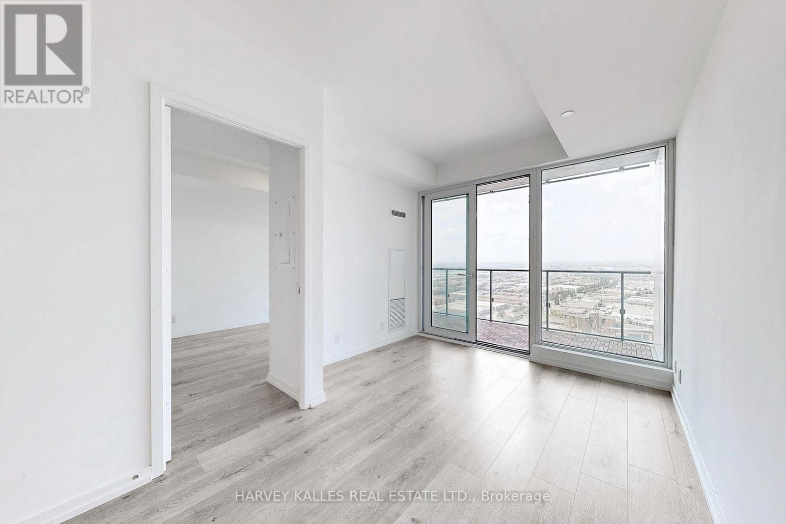 2807 - 7890 Jane Street, Vaughan, Ontario  L4K 0L1 - Photo 7 - N13725988
