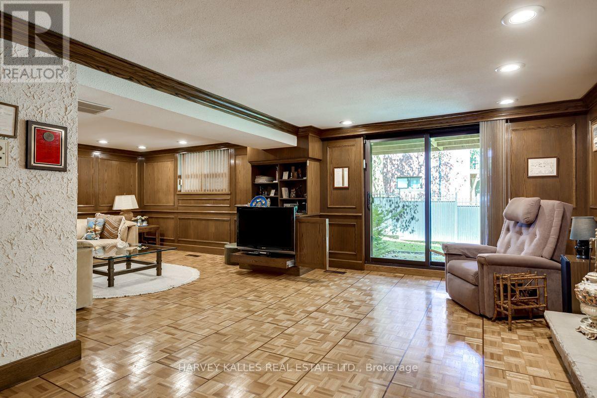 30 Coreydale Court, Toronto, Ontario  M3H 4T2 - Photo 35 - C13727500