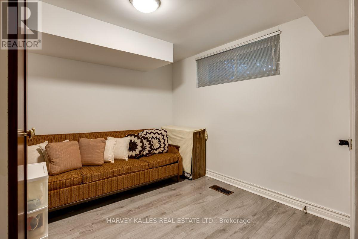 30 Coreydale Court, Toronto, Ontario  M3H 4T2 - Photo 37 - C13727500