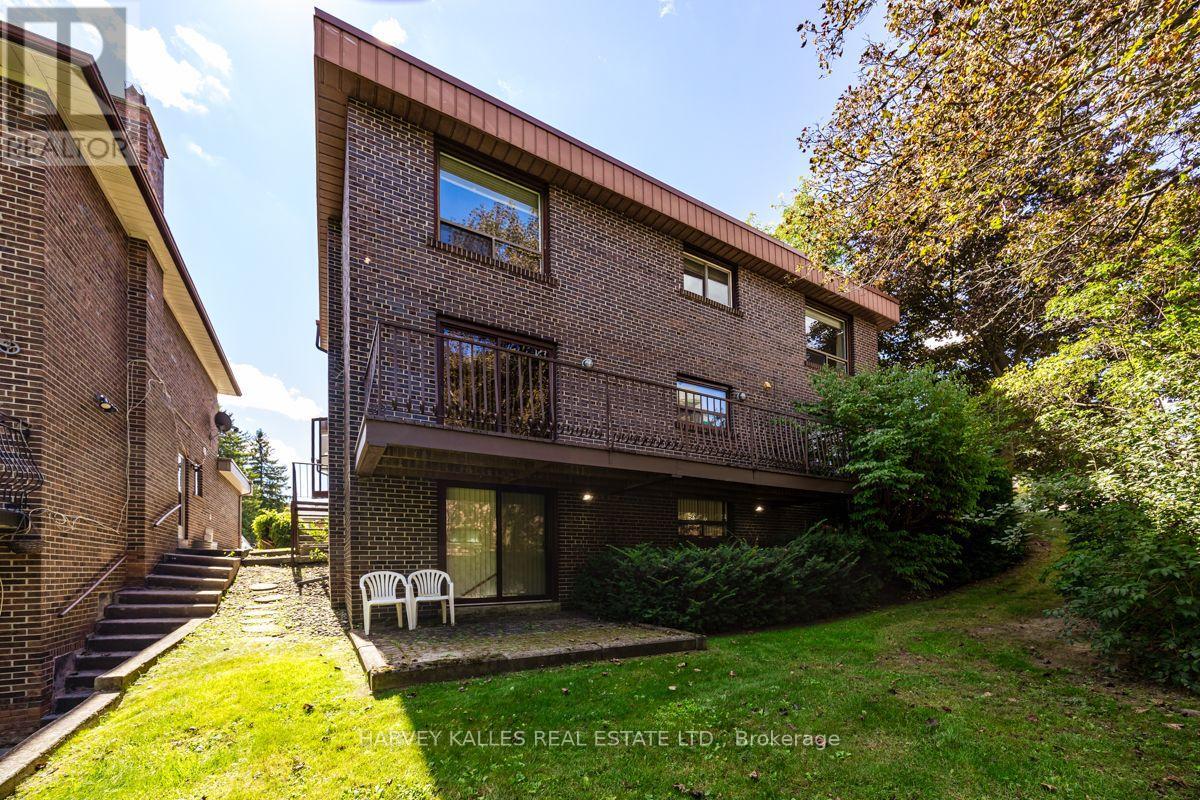 30 Coreydale Court, Toronto, Ontario  M3H 4T2 - Photo 46 - C13727500