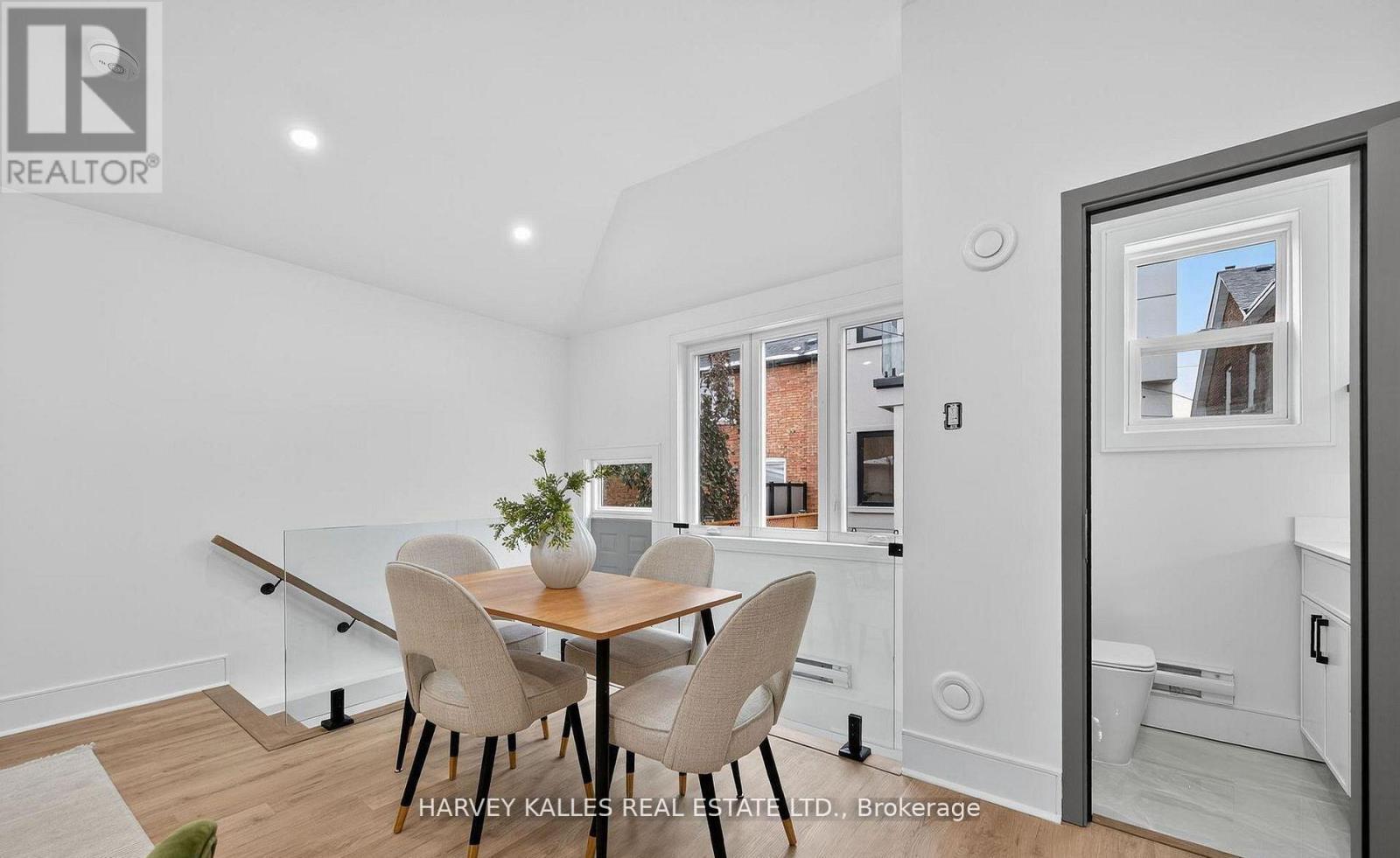 Garden Suite - 249 Lauder Avenue, Toronto, Ontario M6E 3H5 - Photo 4 - C13727770
