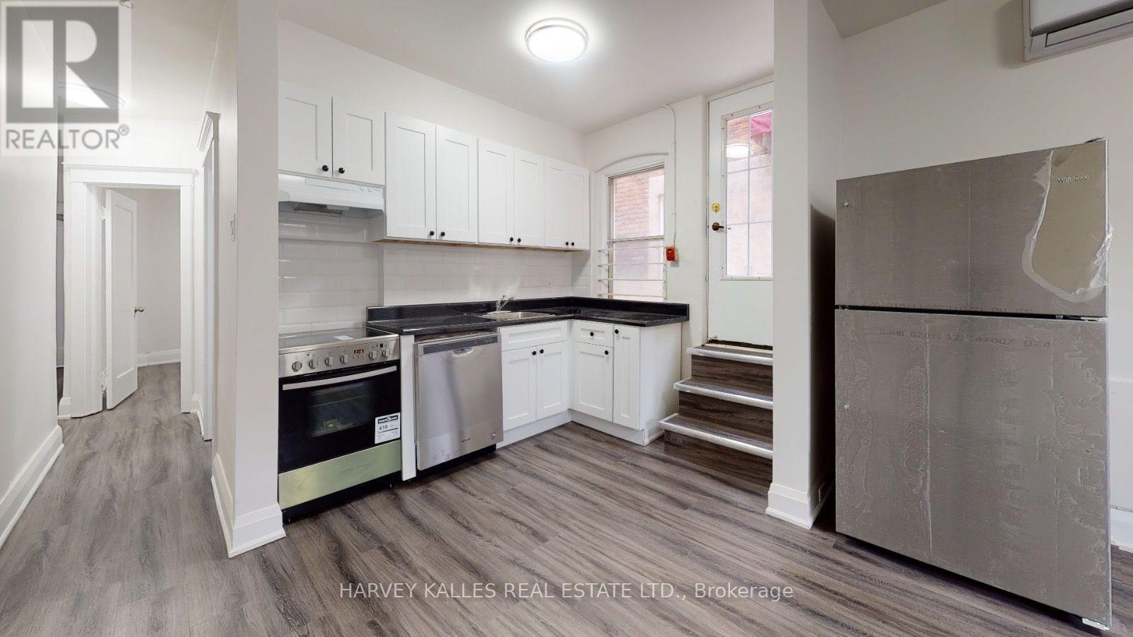 2 - 1065 Bathurst Street, Toronto, Ontario  M5R 3G8 - Photo 3 - C13728296