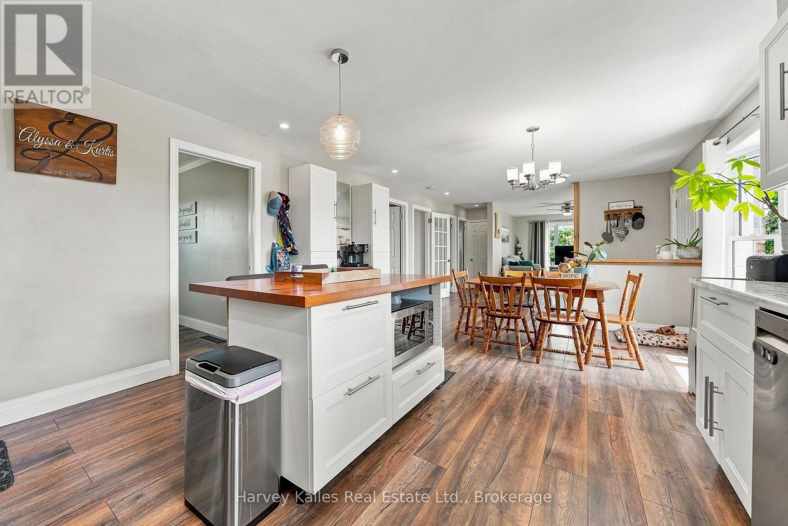 3437 County Rd 2 Road, Prince Edward County, Ontario K0K 1A0 - Photo 10 - X13728518