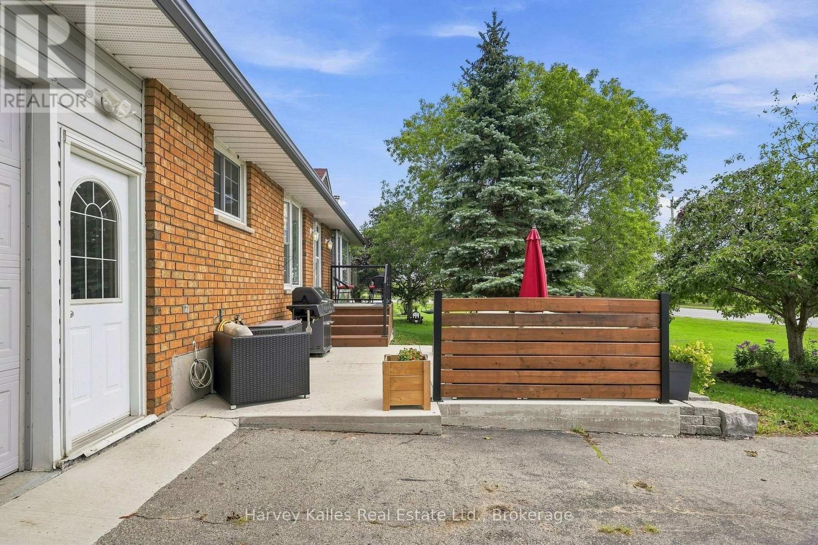 3437 County Rd 2 Road, Prince Edward County, Ontario K0K 1A0 - Photo 2 - X13728518