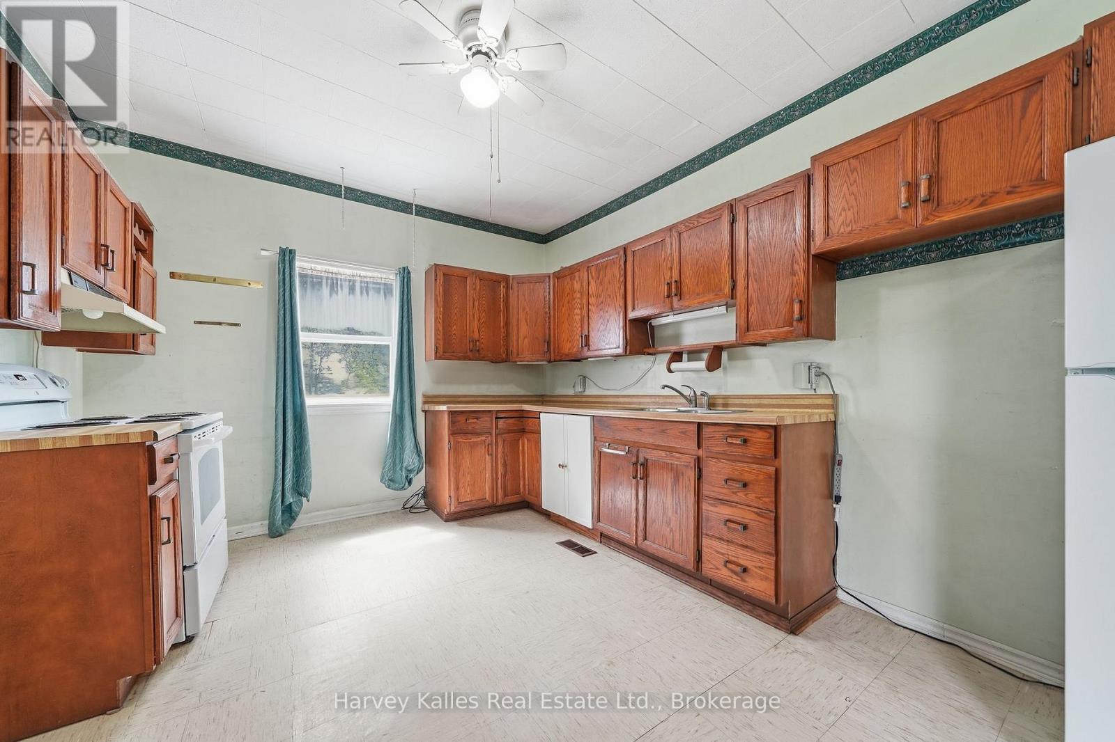 1274 Fred Brown Road, Loyalist, Ontario  K0K 2H0 - Photo 10 - X13728550