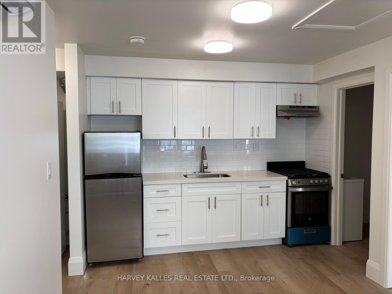2 - 316 Lonsdale Road, Toronto, Ontario M4V 1X4 - Photo 5 - C13729182