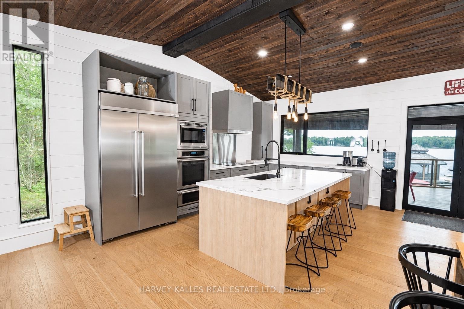 1069 White Eagle Road, Gravenhurst, Ontario  P0E 1G0 - Photo 8 - X13729288